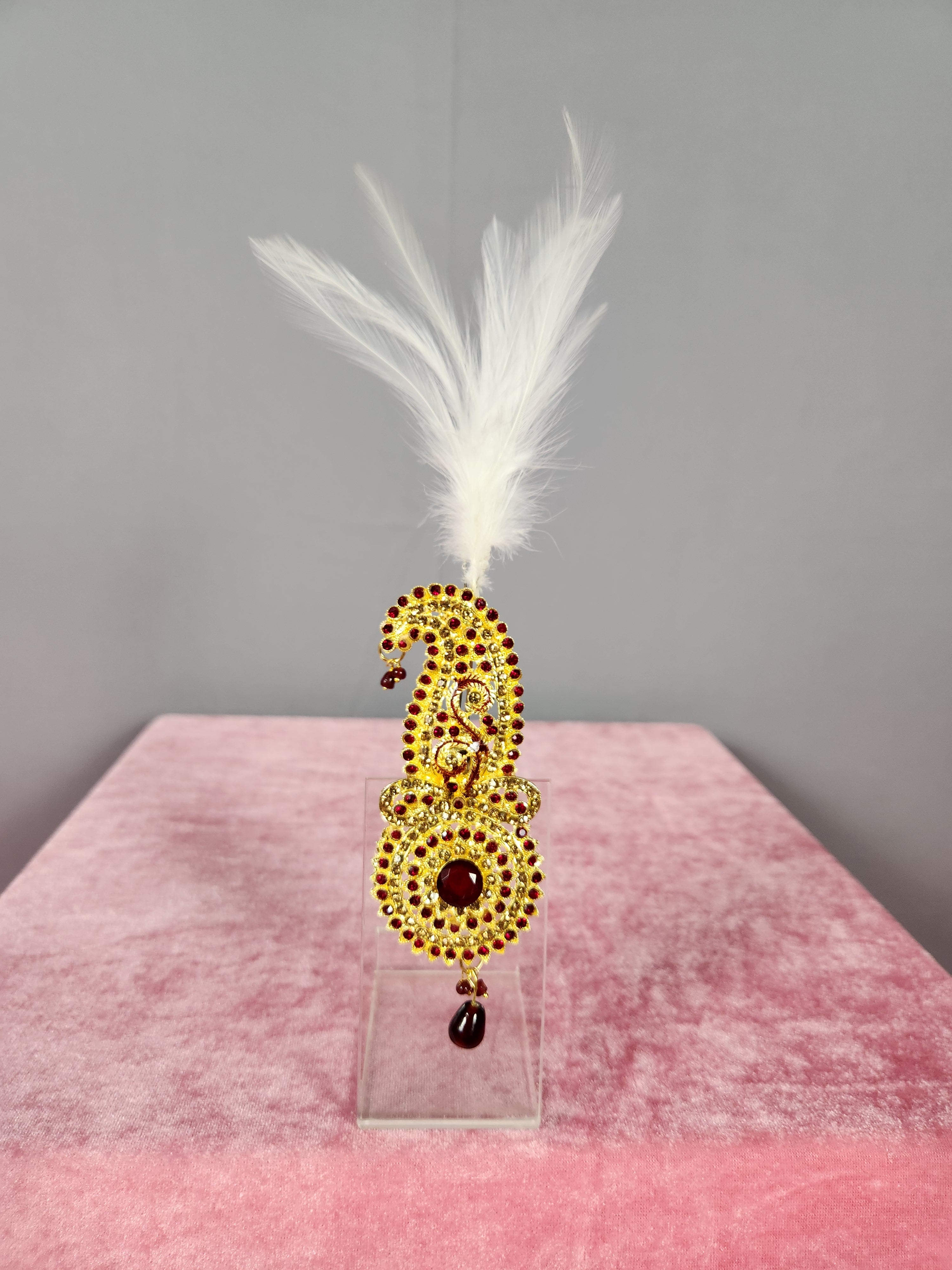 GROOM TURBAN BROOCH WITH RED STONES IN CIRCLE