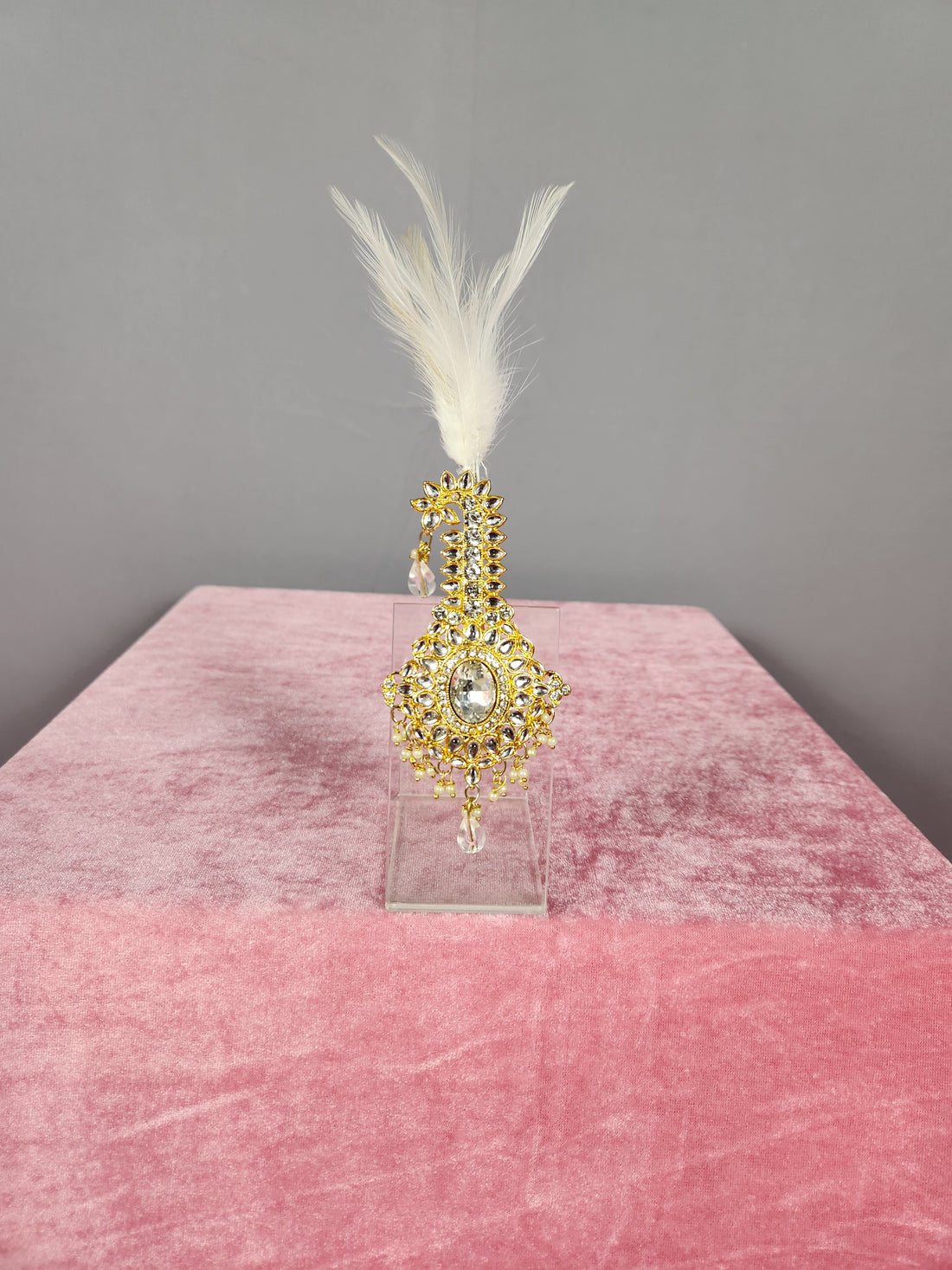 GROOM TURBAN BROOCH WITH WHITE KUNDAN STONES