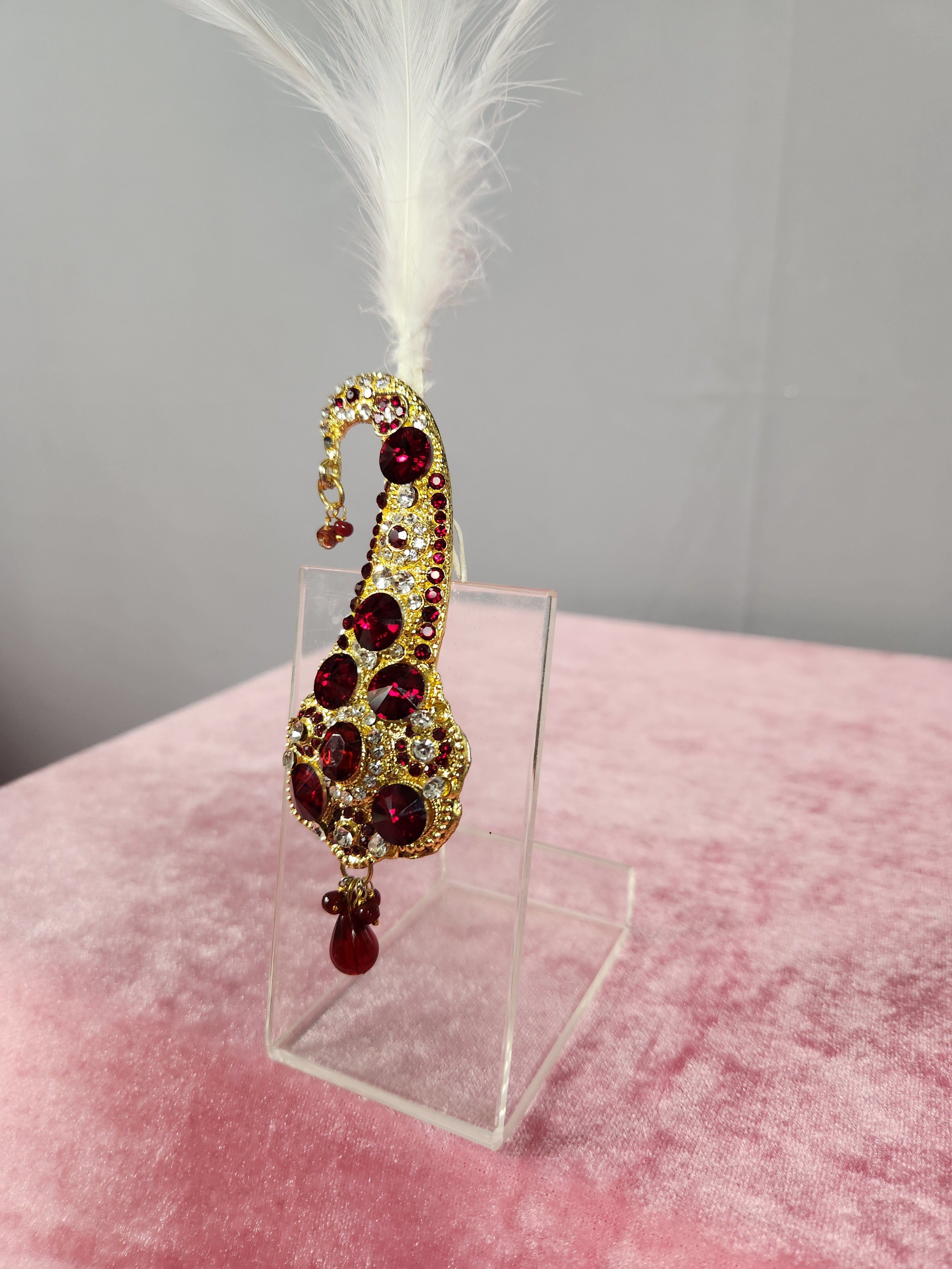 GROOM TURBAN BROOCH WITH RED CRYSTALS