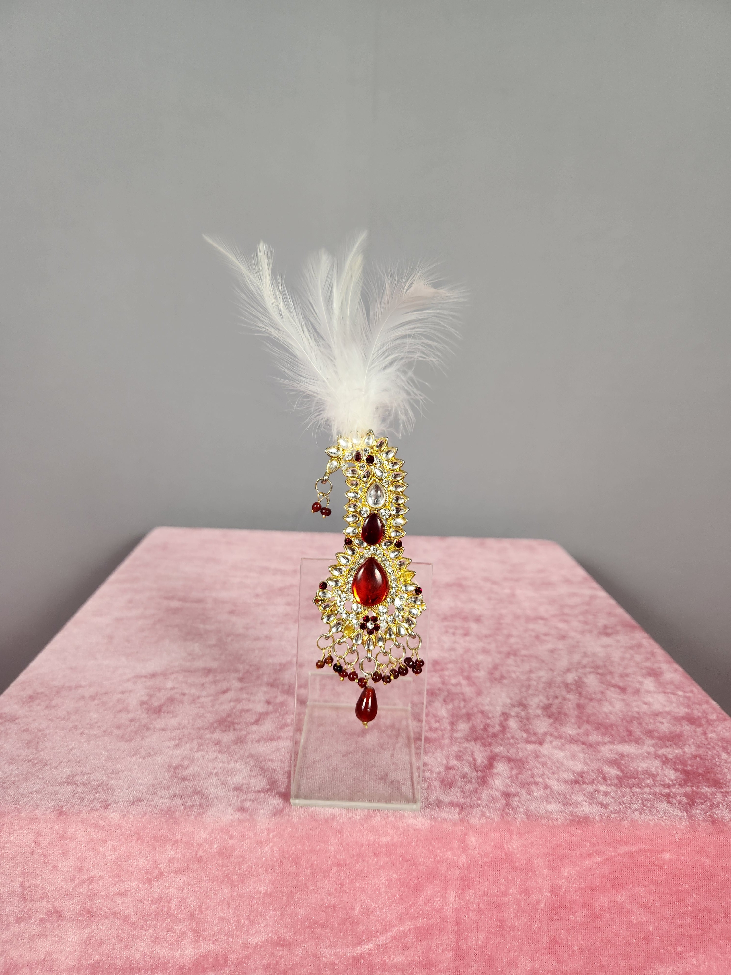 GROOM TURBAN BROOCH WITH OVAL CUT STONES