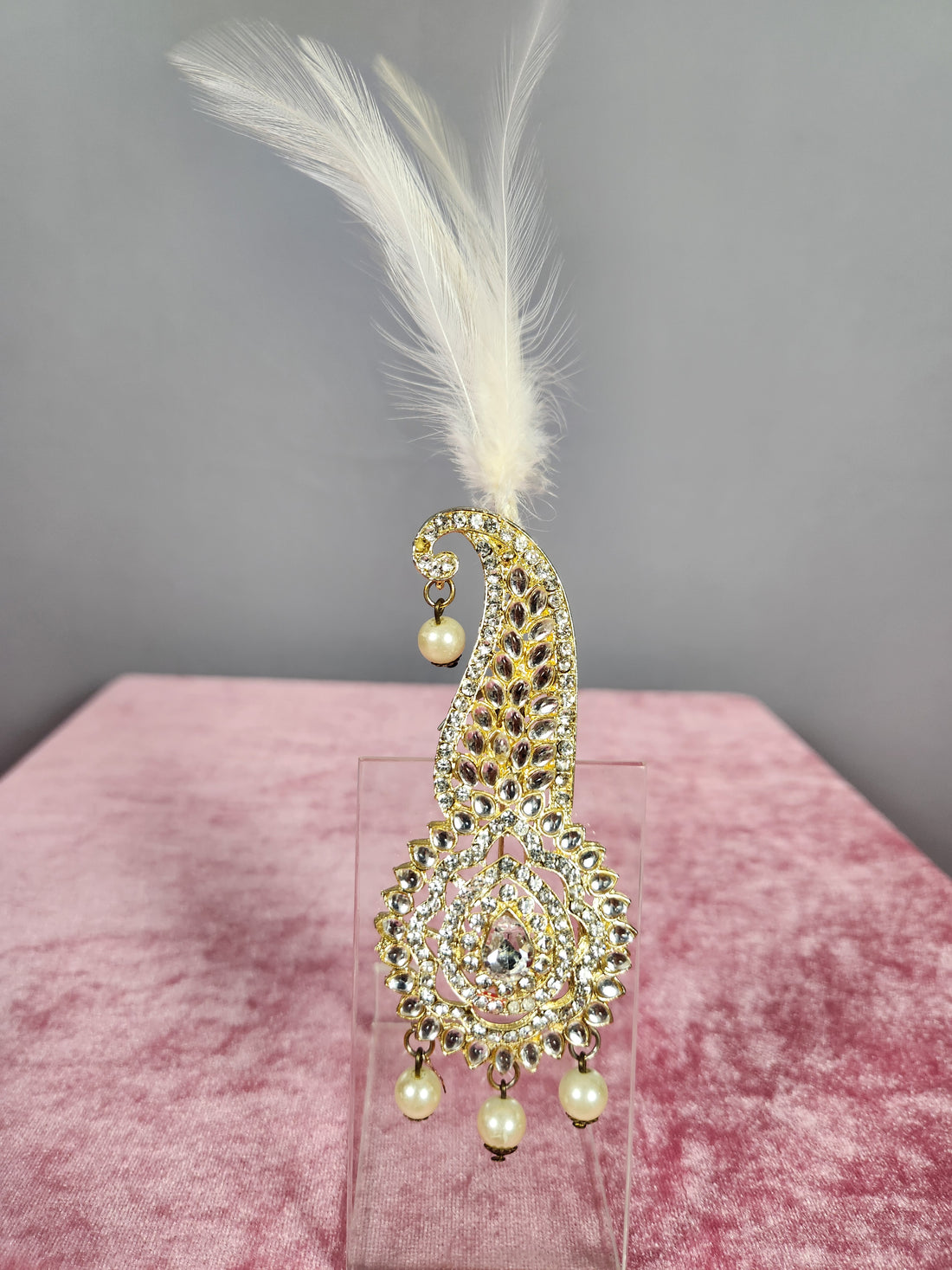 GROOM TURBAN BROOCH WITH WHITE KUNDAN STONES & DIAMONDS
