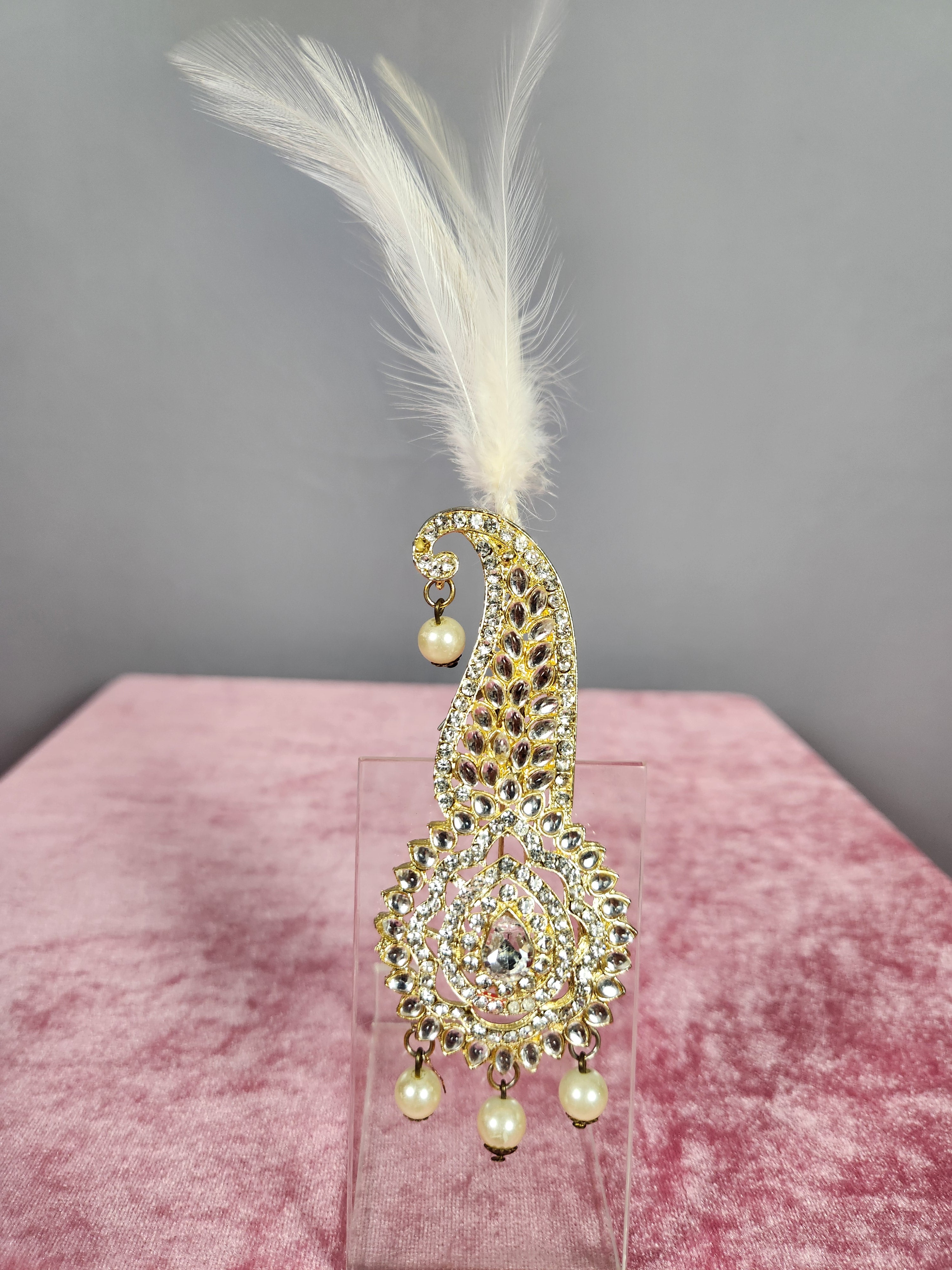 GROOM TURBAN BROOCH WITH WHITE KUNDAN STONES & DIAMONDS