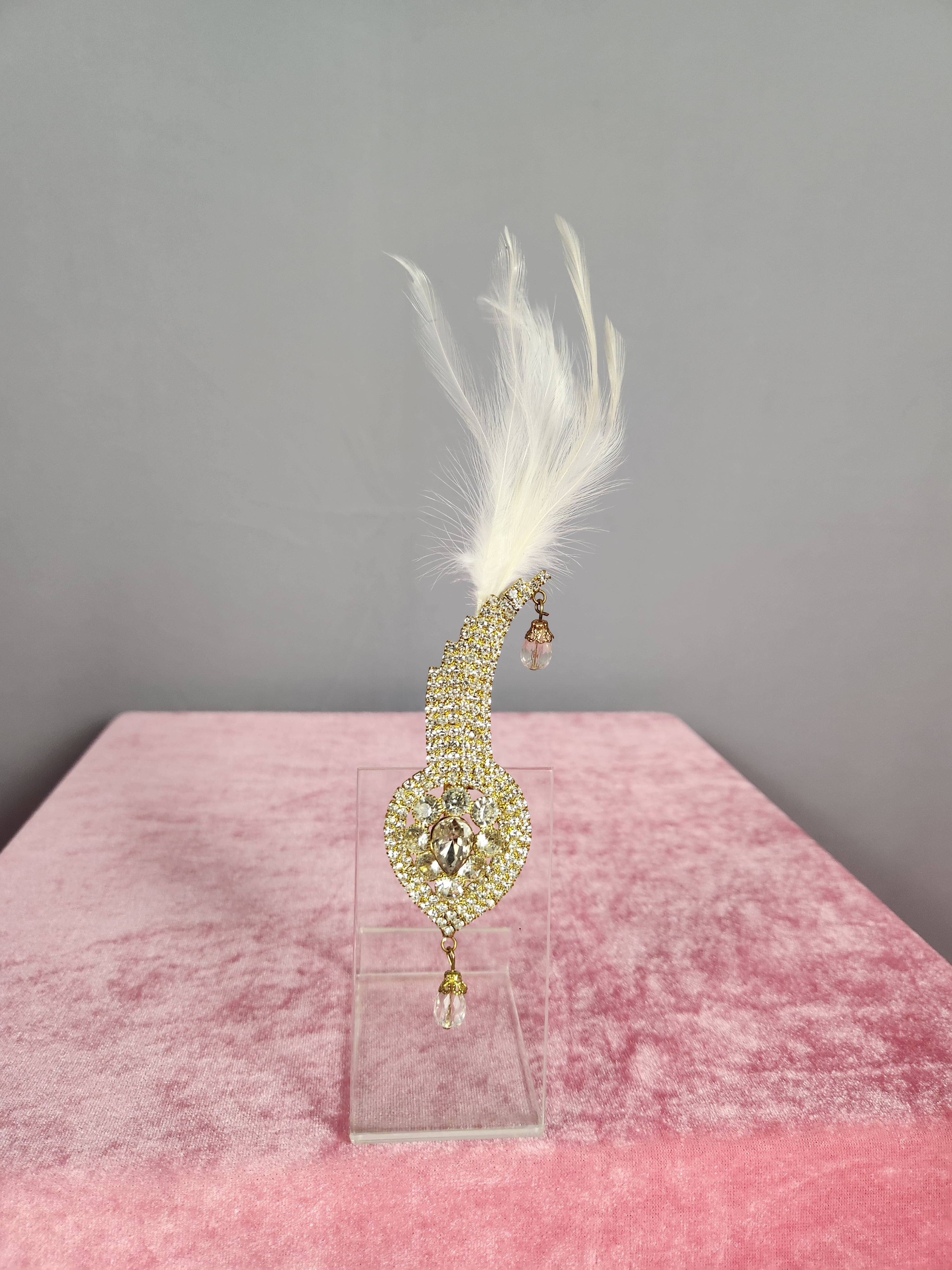 GROOM TURBAN BROOCH WITH WHITE CZ