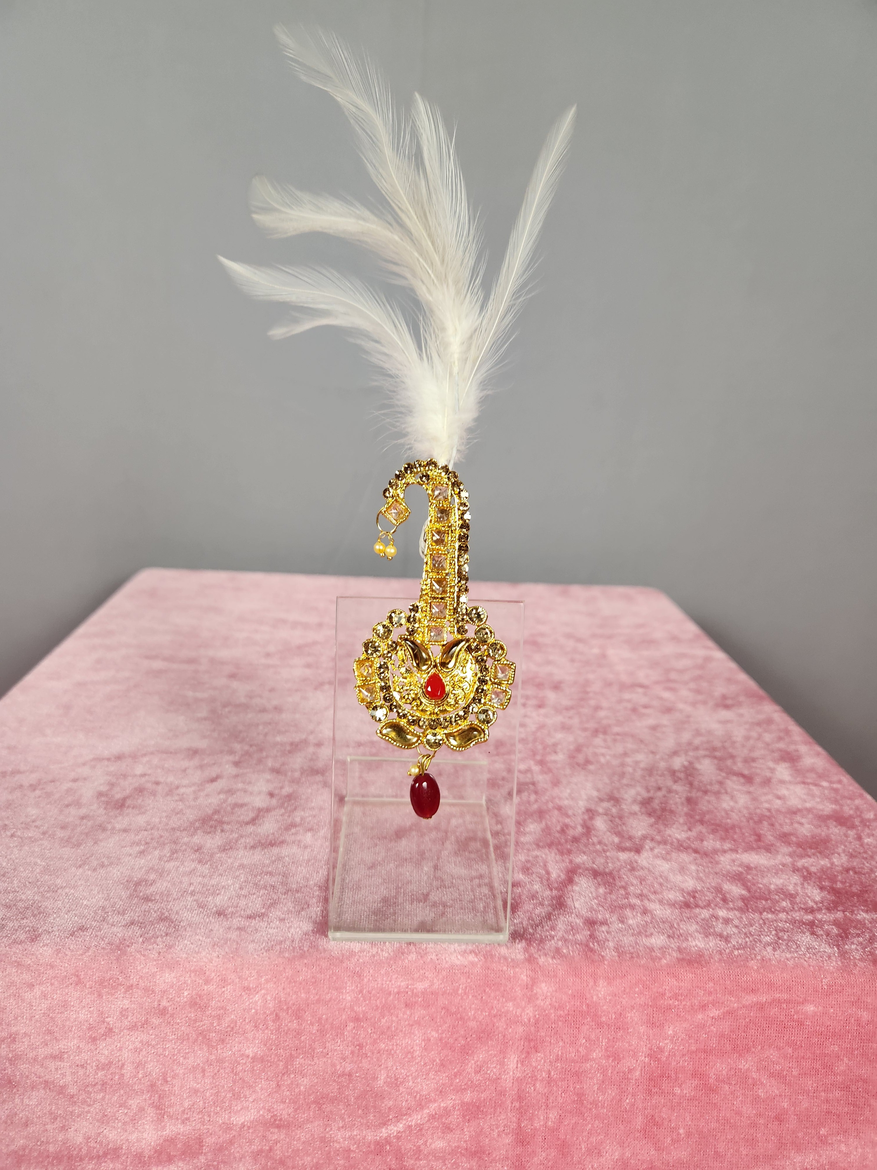 GROOM TURBAN BROOCH WITH SINGLE RED STONE