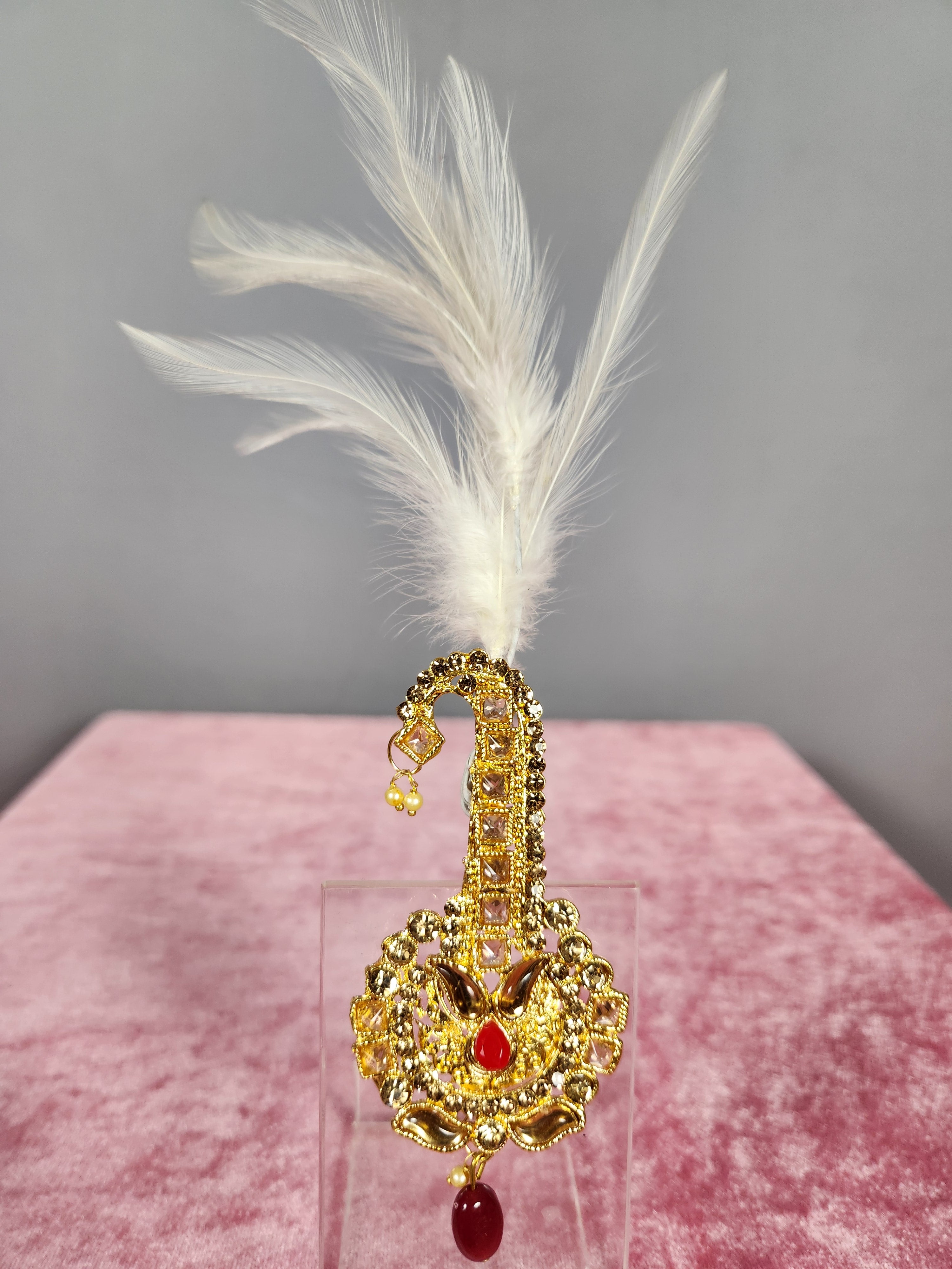 GROOM TURBAN BROOCH WITH SINGLE RED STONE