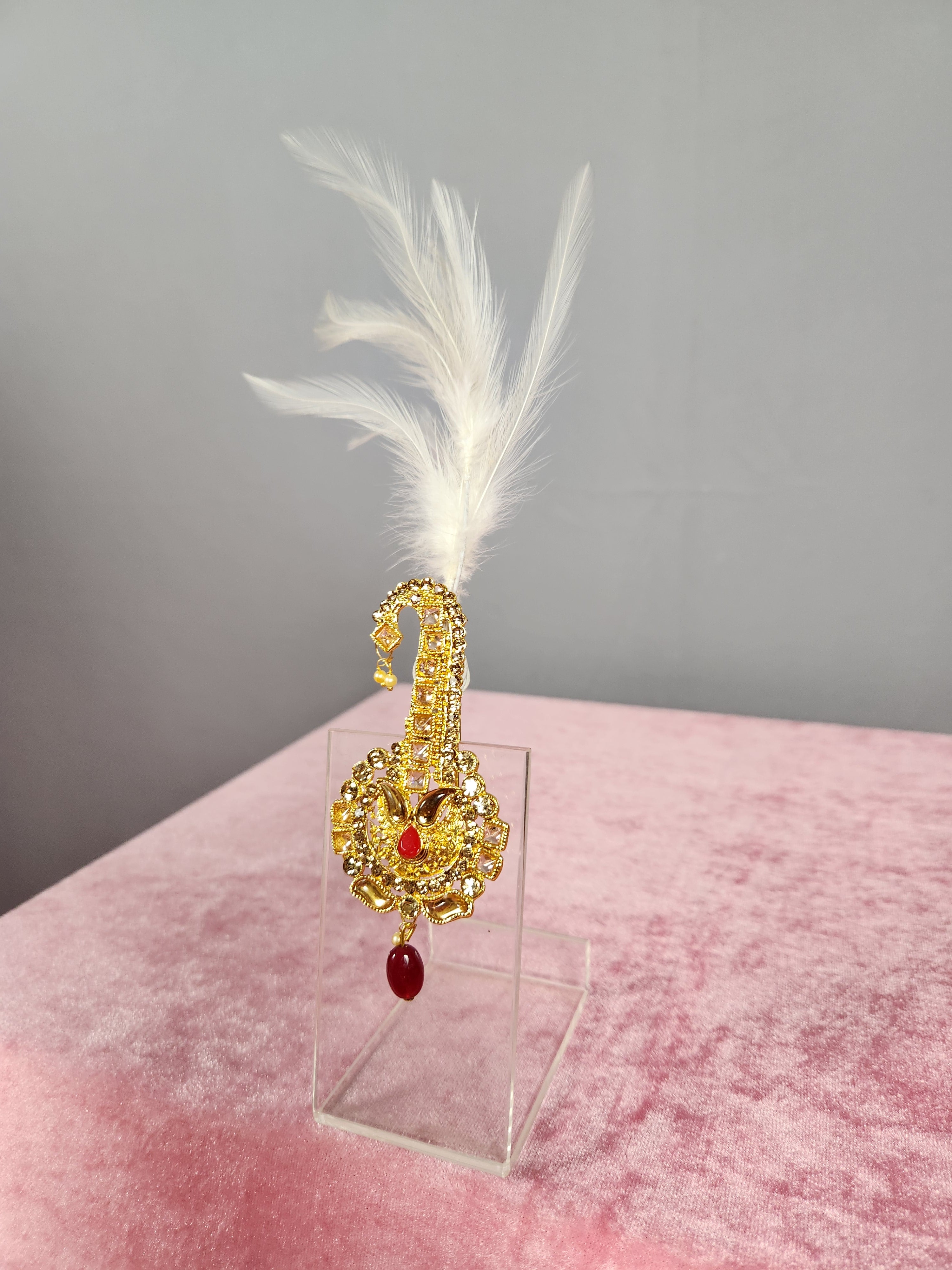 GROOM TURBAN BROOCH WITH SINGLE RED STONE