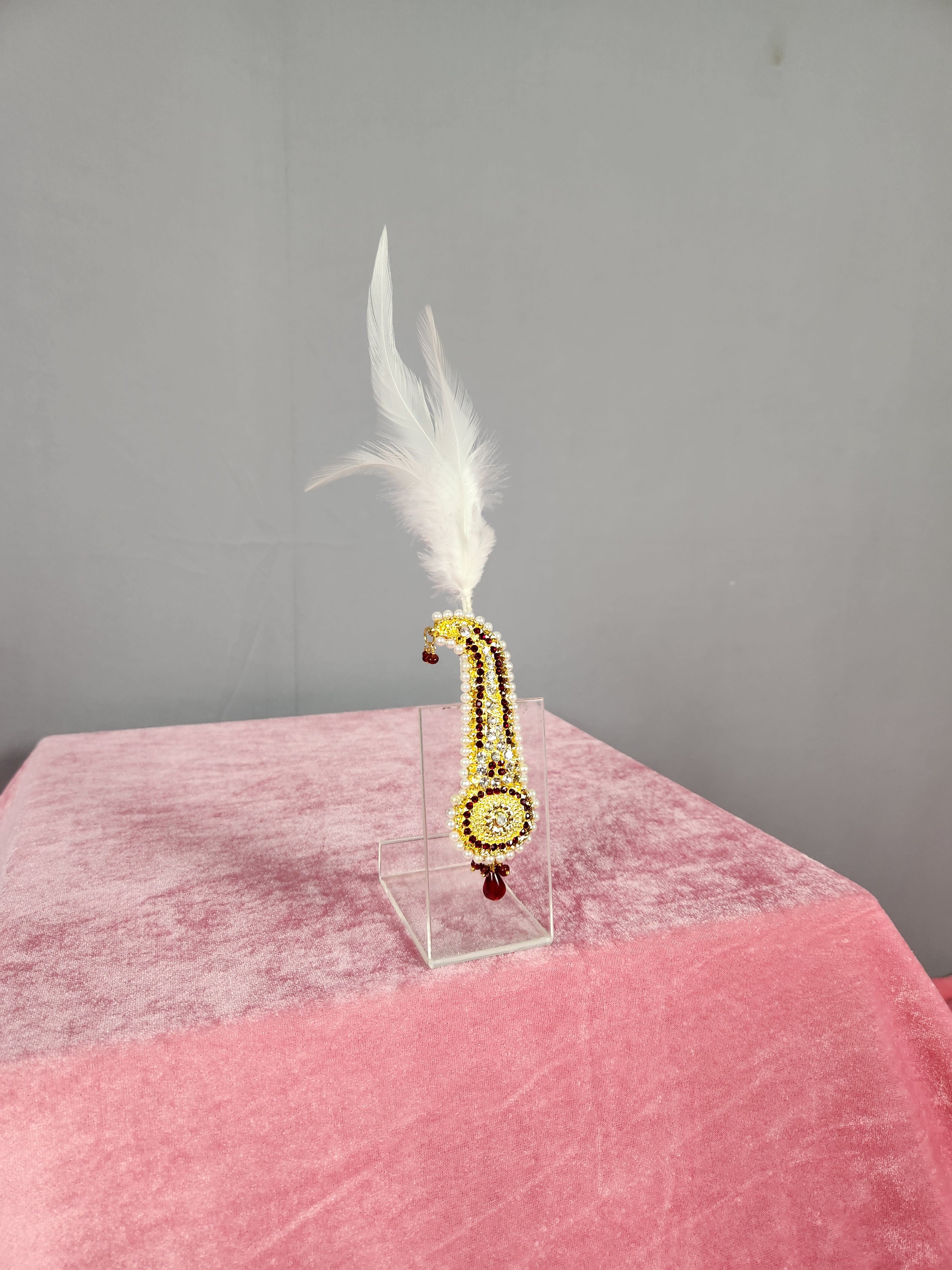 GROOM TURBAN BROOCH WITH PEARL OUTER EDGE