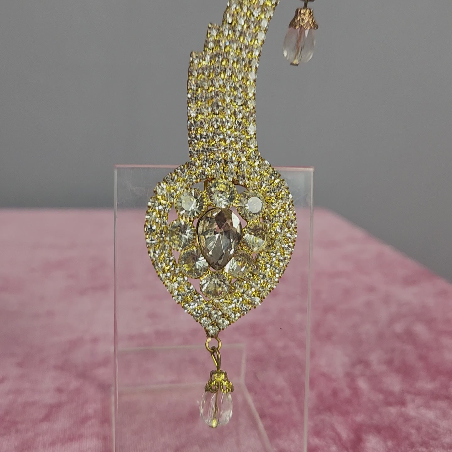 GROOM TURBAN BROOCH WITH WHITE CZ