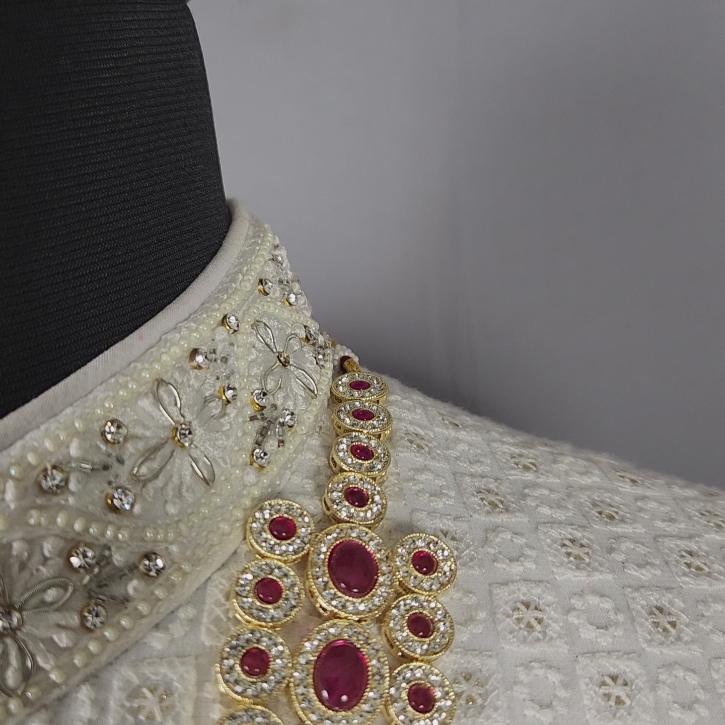 White Red Diamond Necklace for Groom