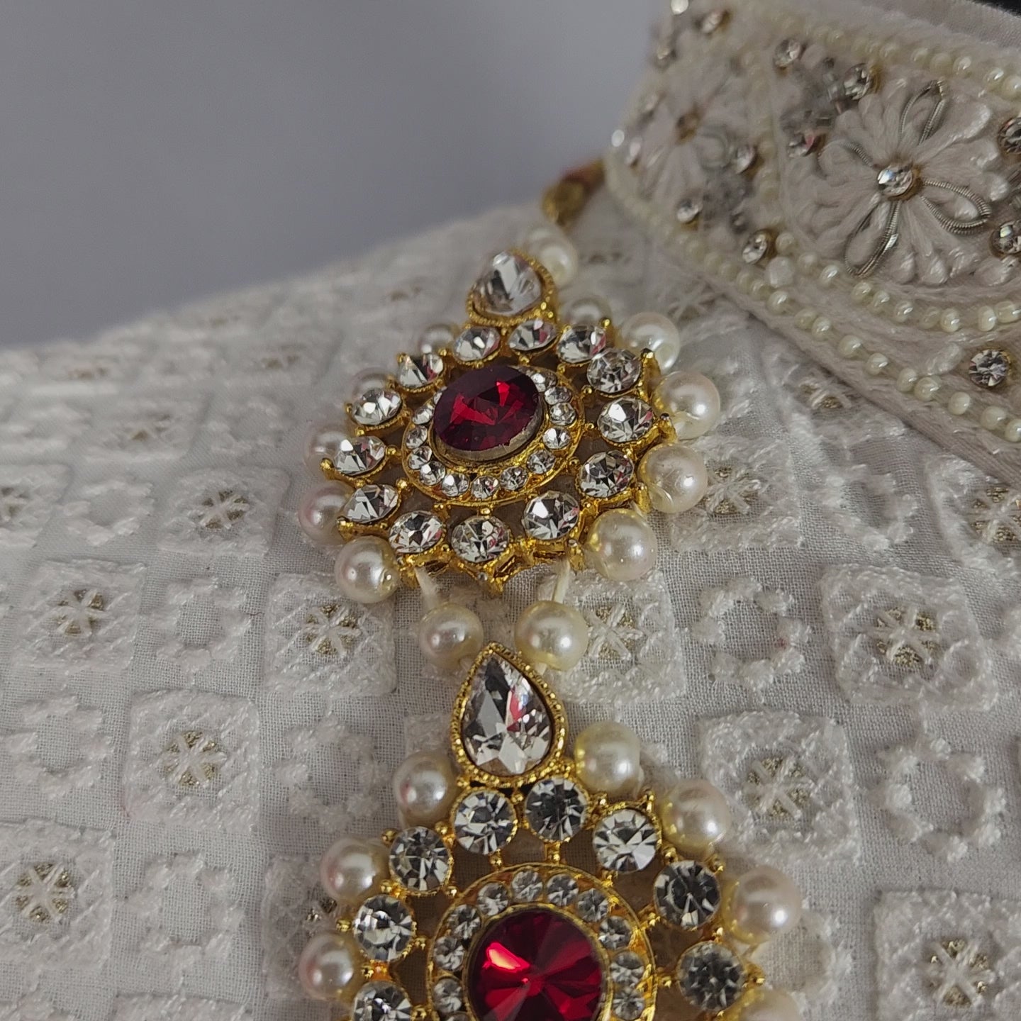 Red White Pearl Necklace Groom