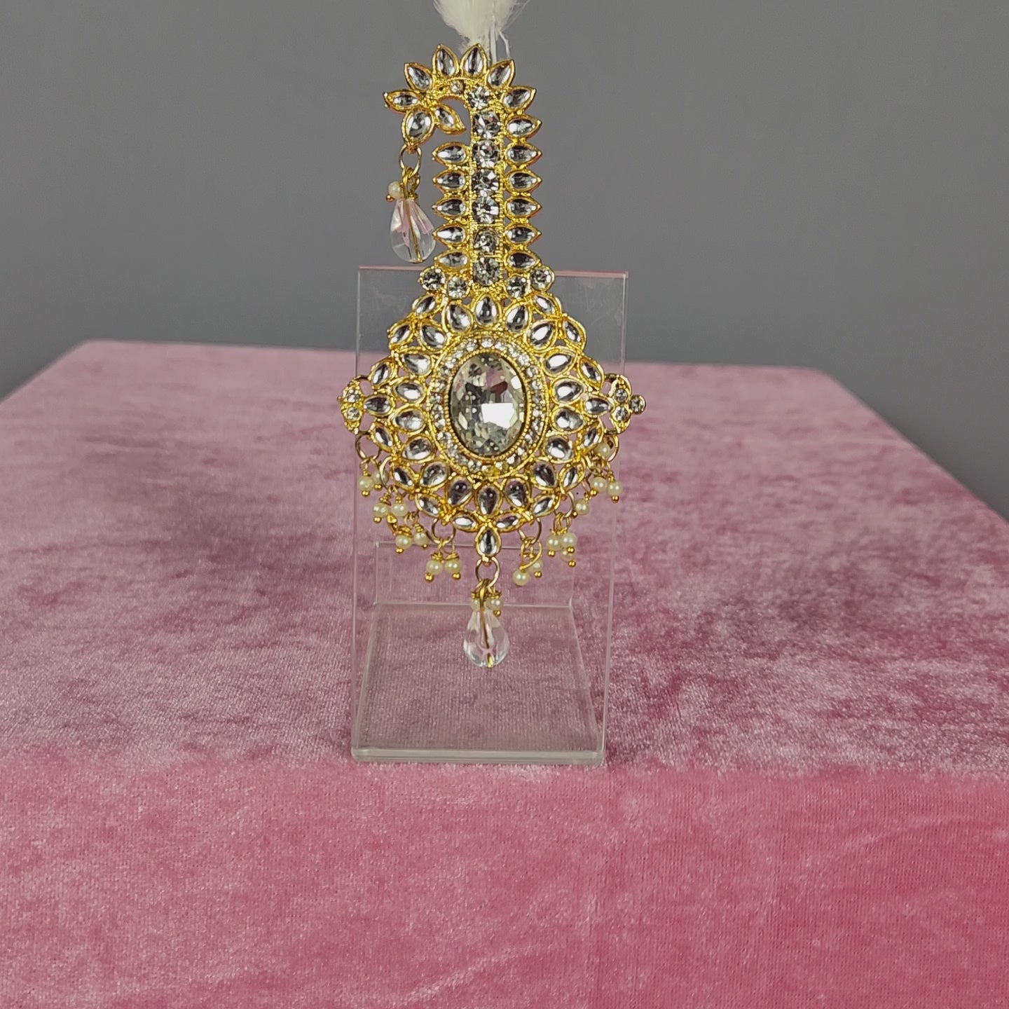 GROOM TURBAN BROOCH WITH WHITE KUNDAN STONES