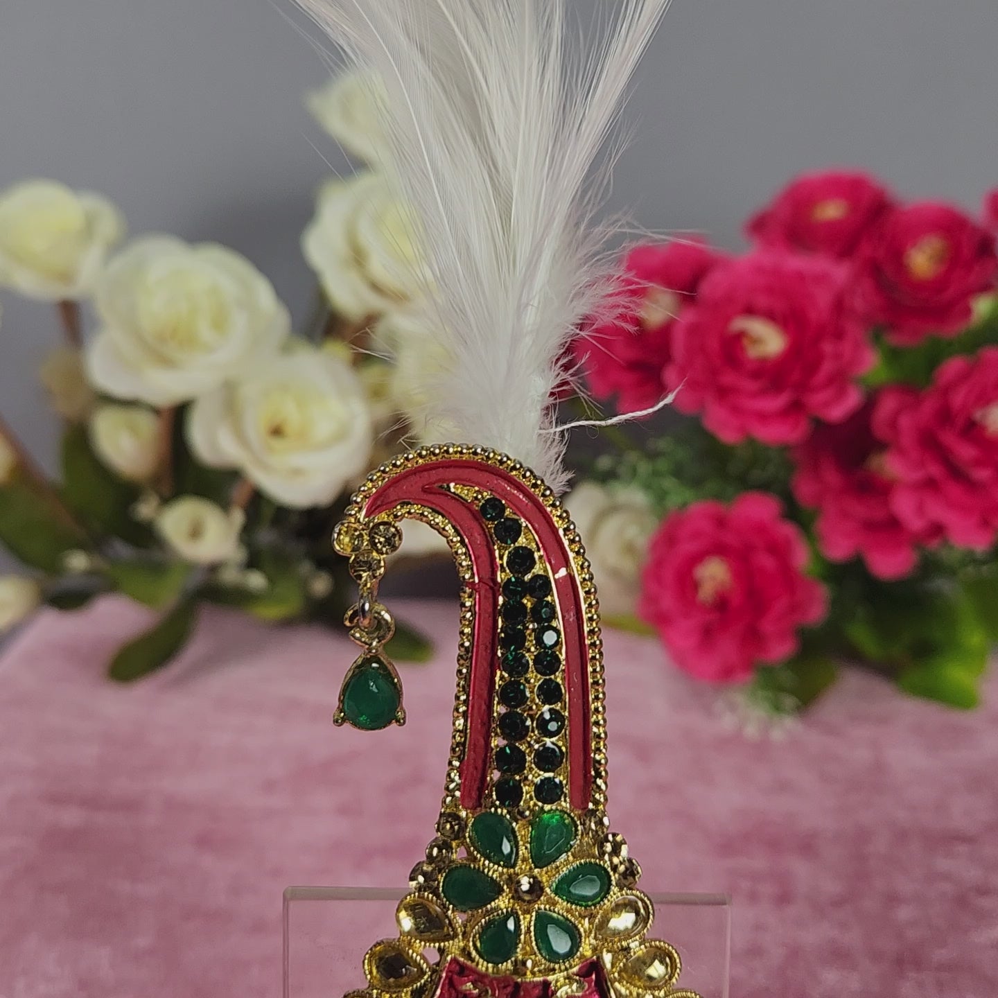 TURBAN BROOCH FOR SAFA WITH GREEN STONES AND MINAKARI