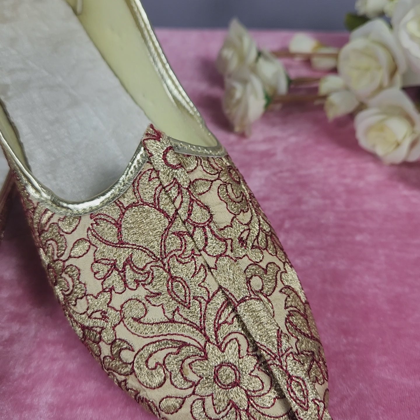 Golden Ethnic Shoes for Men – Designer Indian Jutti & Mojari for Wedding