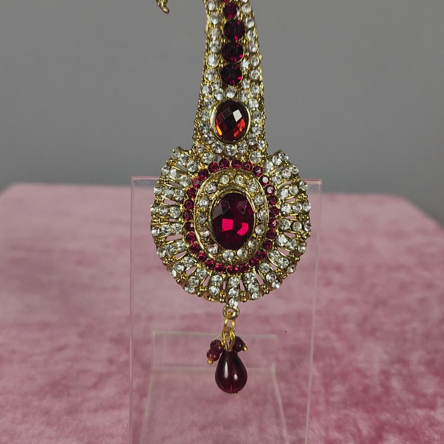 GROOM TURBAN BROOCH WITH RED STONES IN SMALL CIRCLE