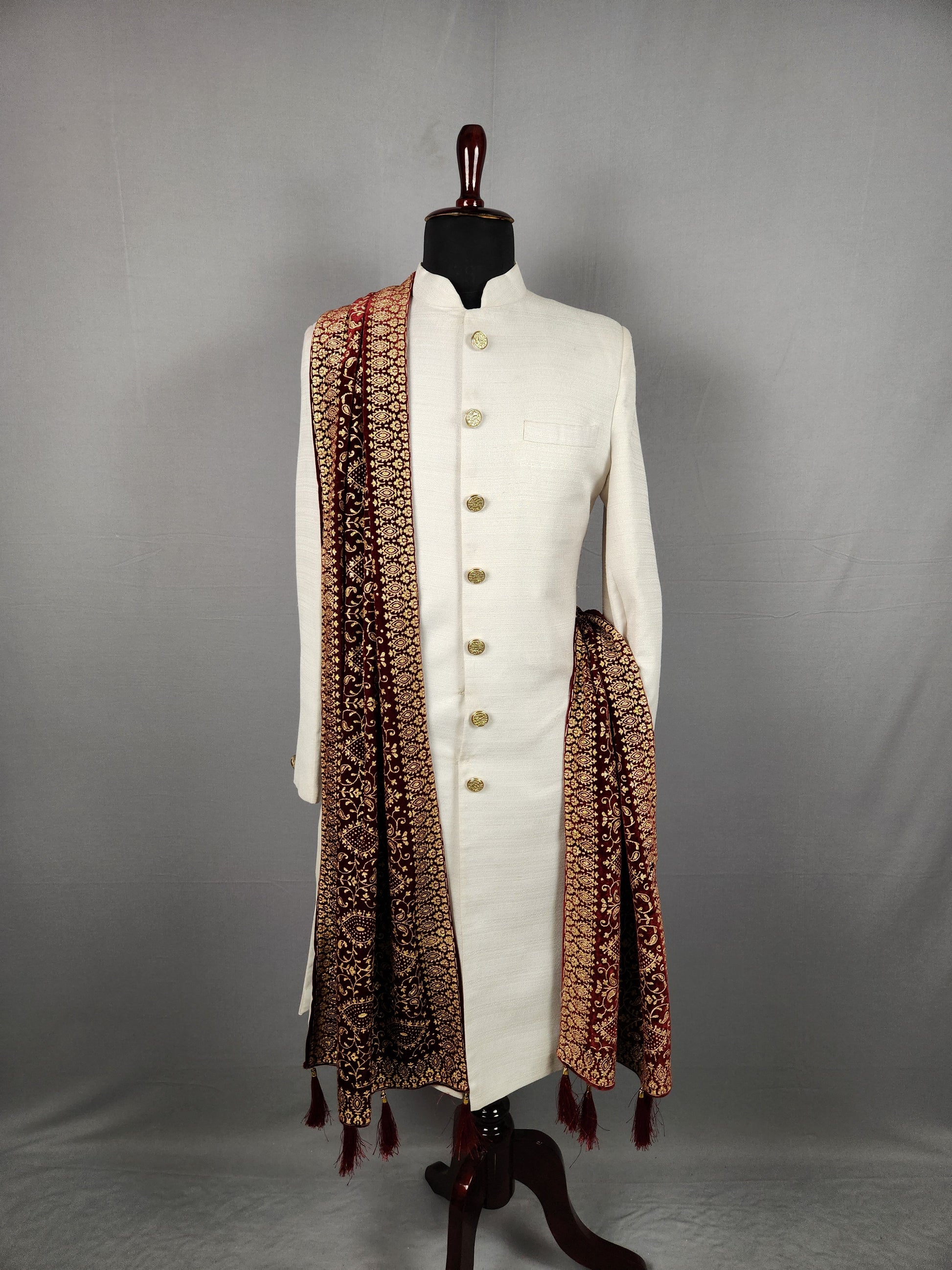 Red Groom Shawl with Gold Pattern Printed