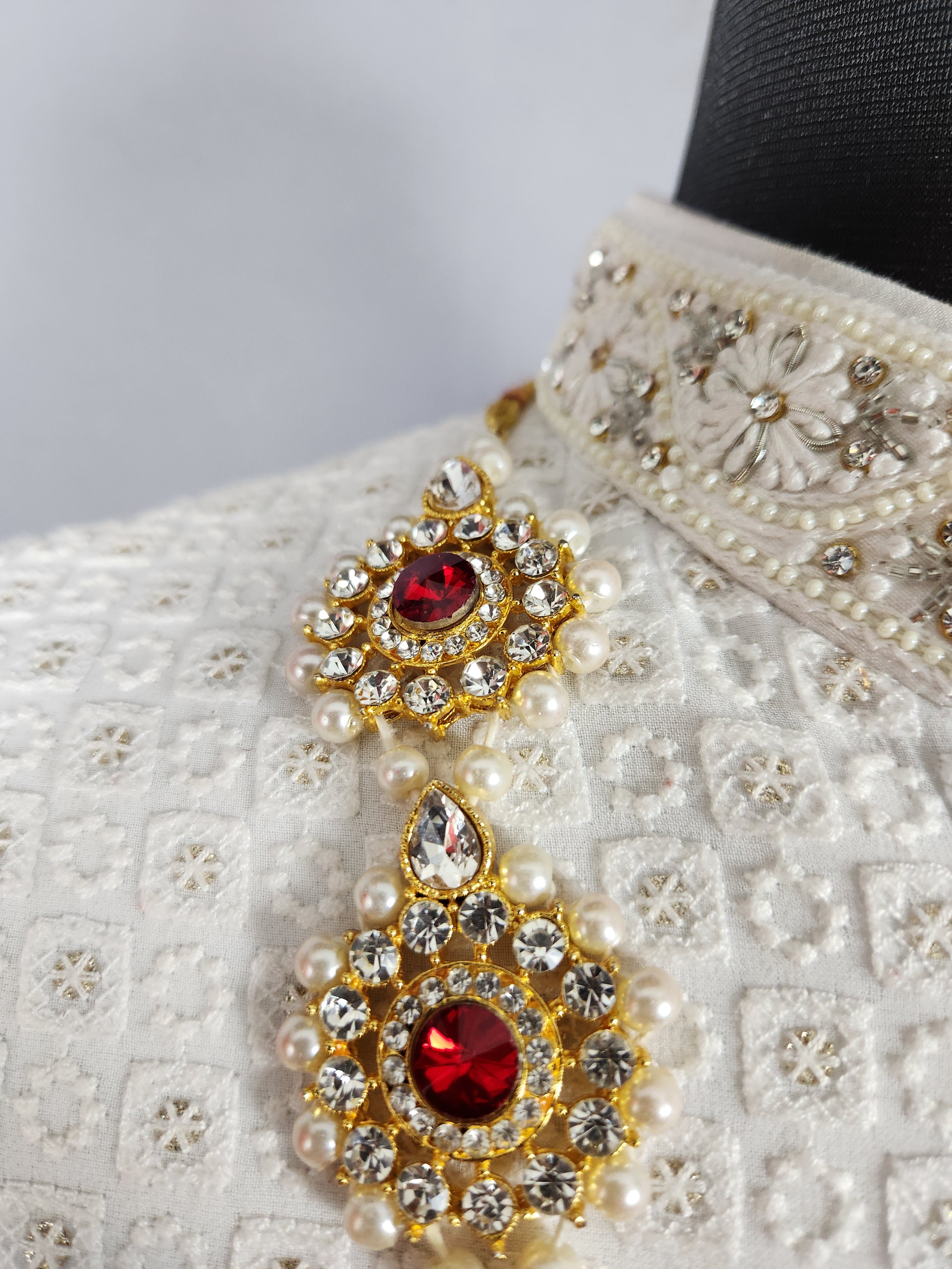 Red White Pearl Necklace Groom