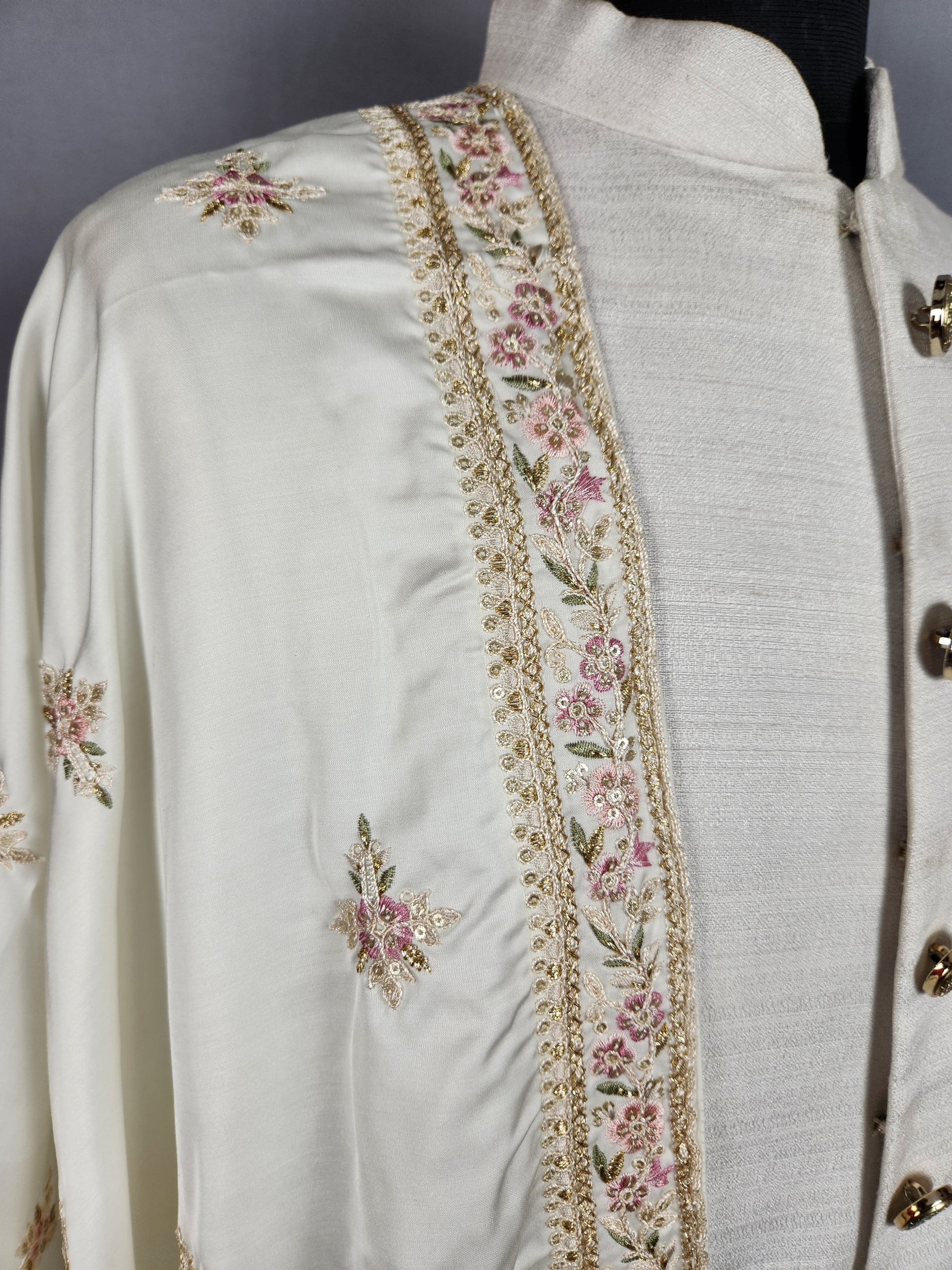 White Groom Shawl with Silk Thread Embroidery