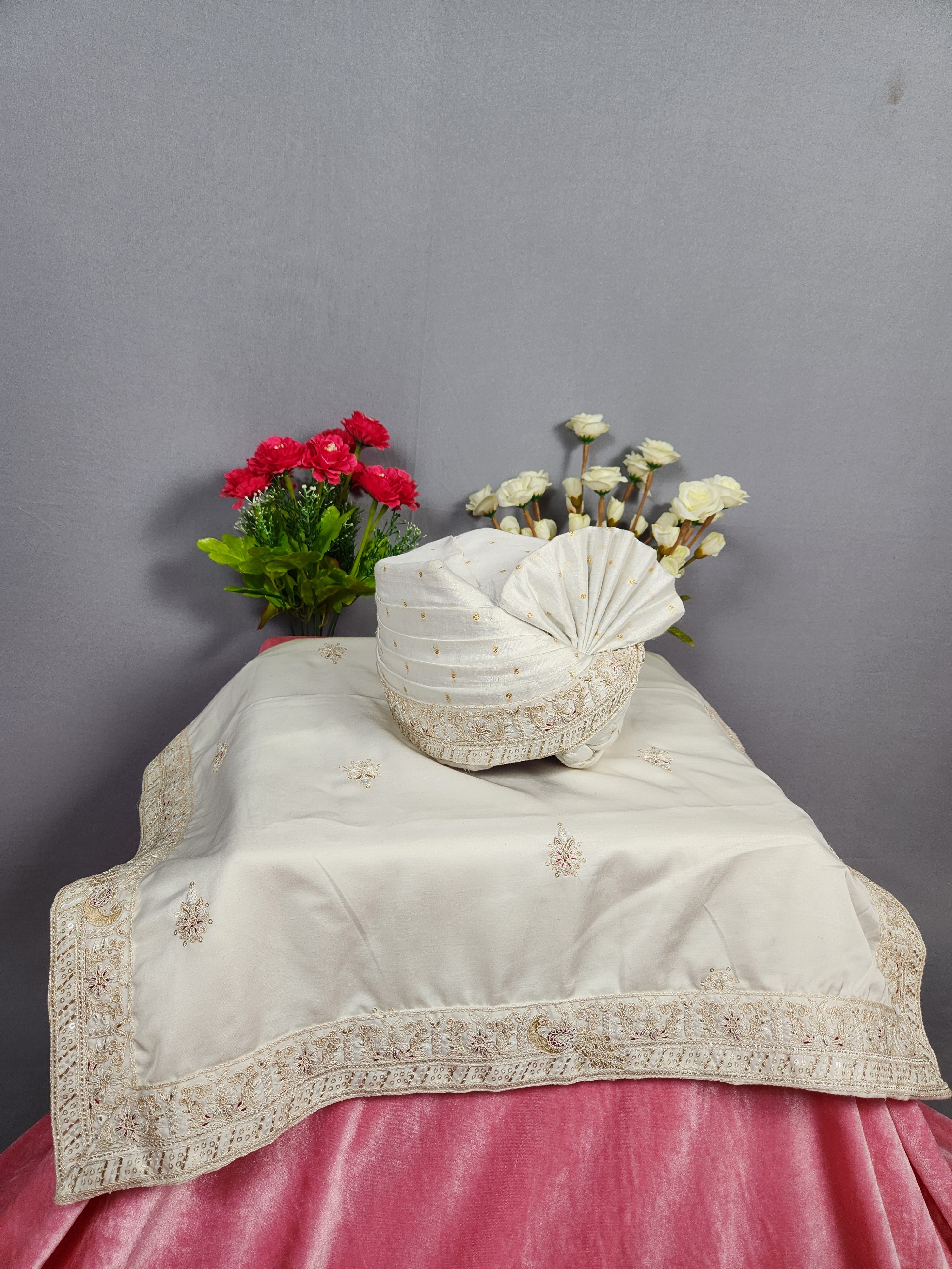 White Groom Turban Shawl With Peacock Work