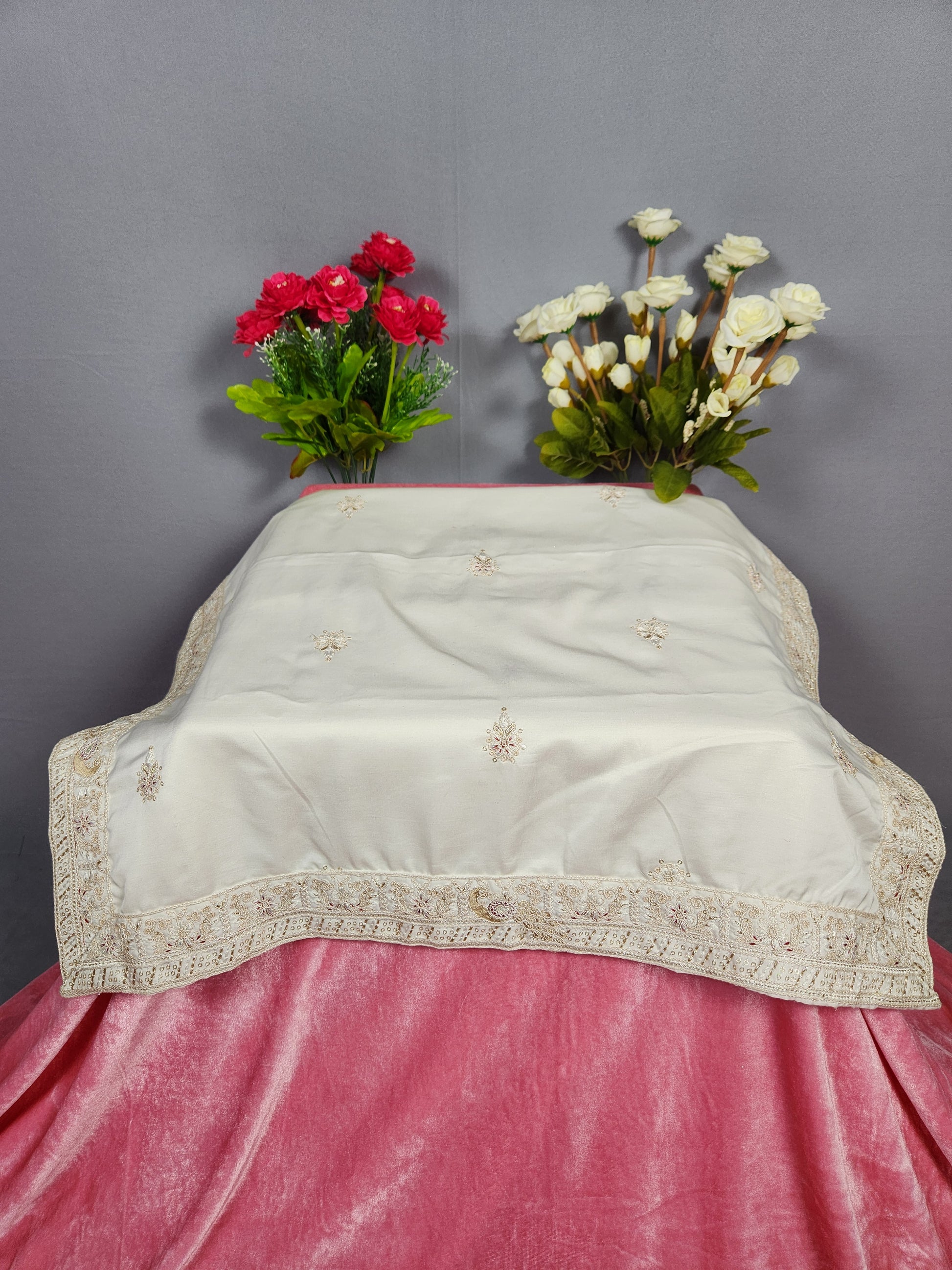 White Groom Turban Shawl With Peacock Work