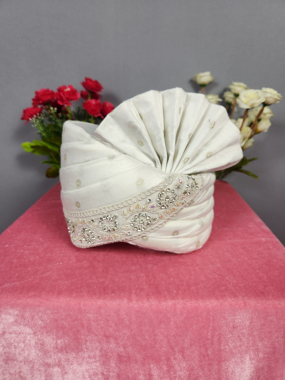 White Groom Turban With Zarkan Work