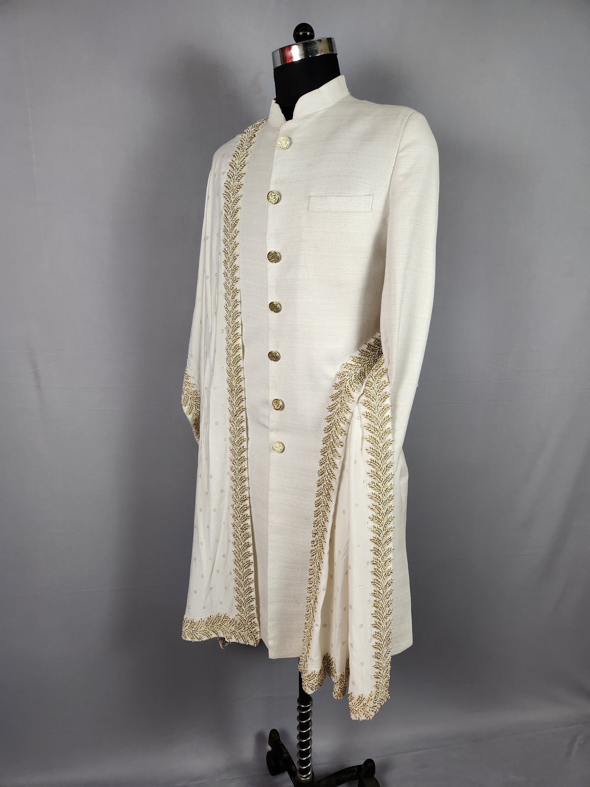white wedding shawl for groom - embroidered sherwani stole with golden border