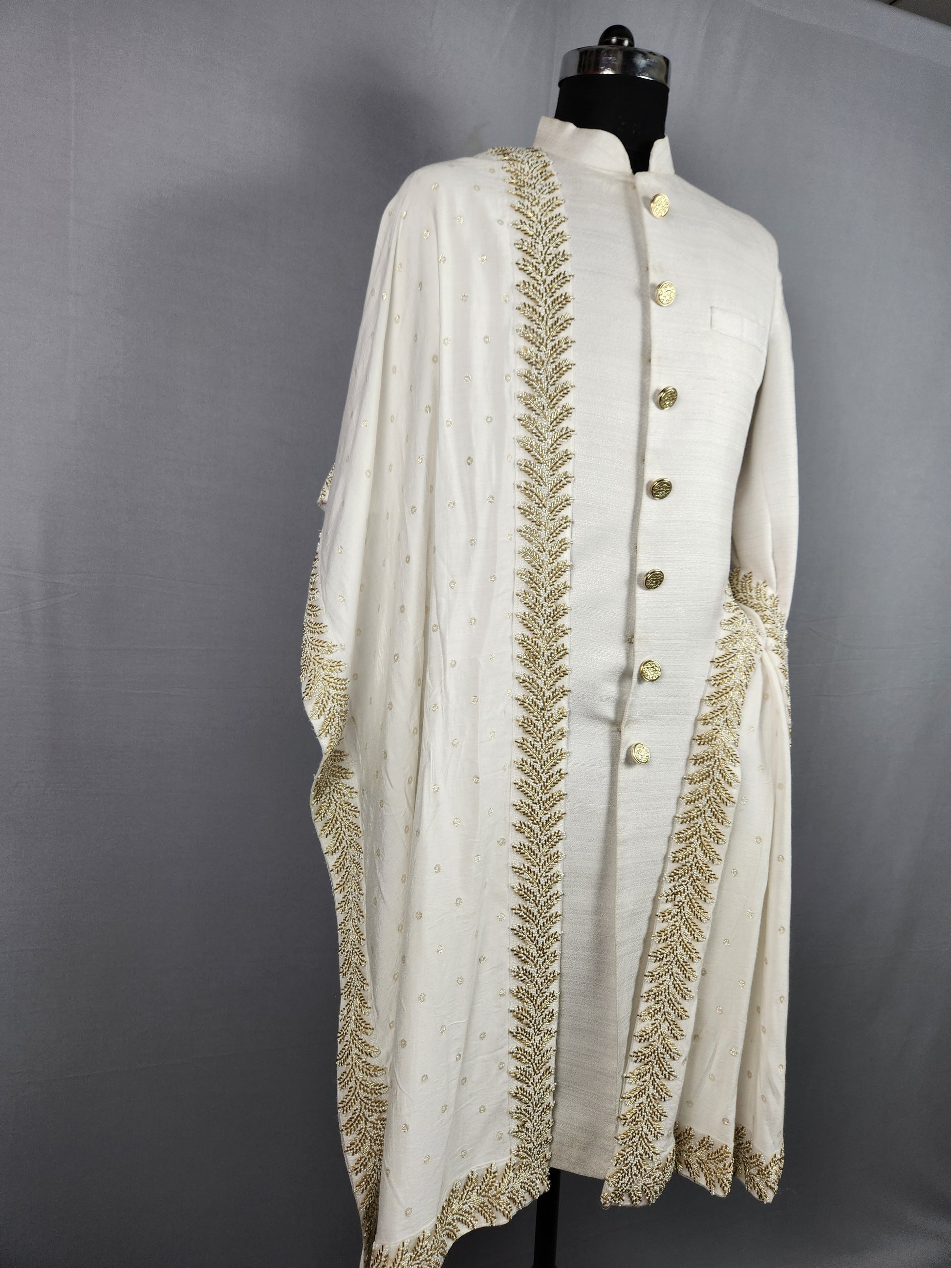 white wedding shawl for groom - embroidered sherwani stole with golden border