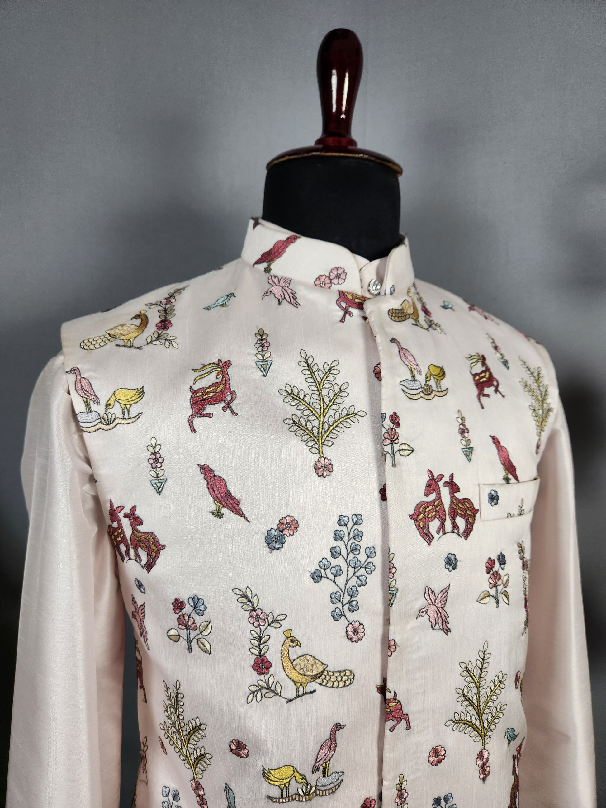 Peach Kurta Jacket Set for Wedding – Designer Indian Outfit
