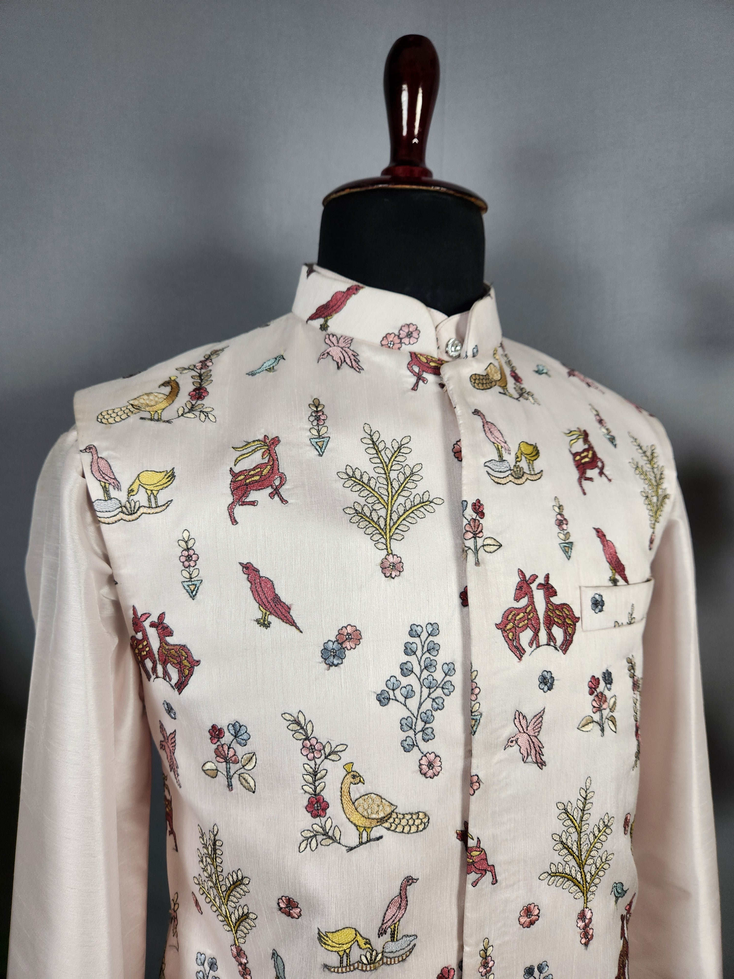 Peach Kurta Jacket Set for Wedding – Designer Indian Outfit
