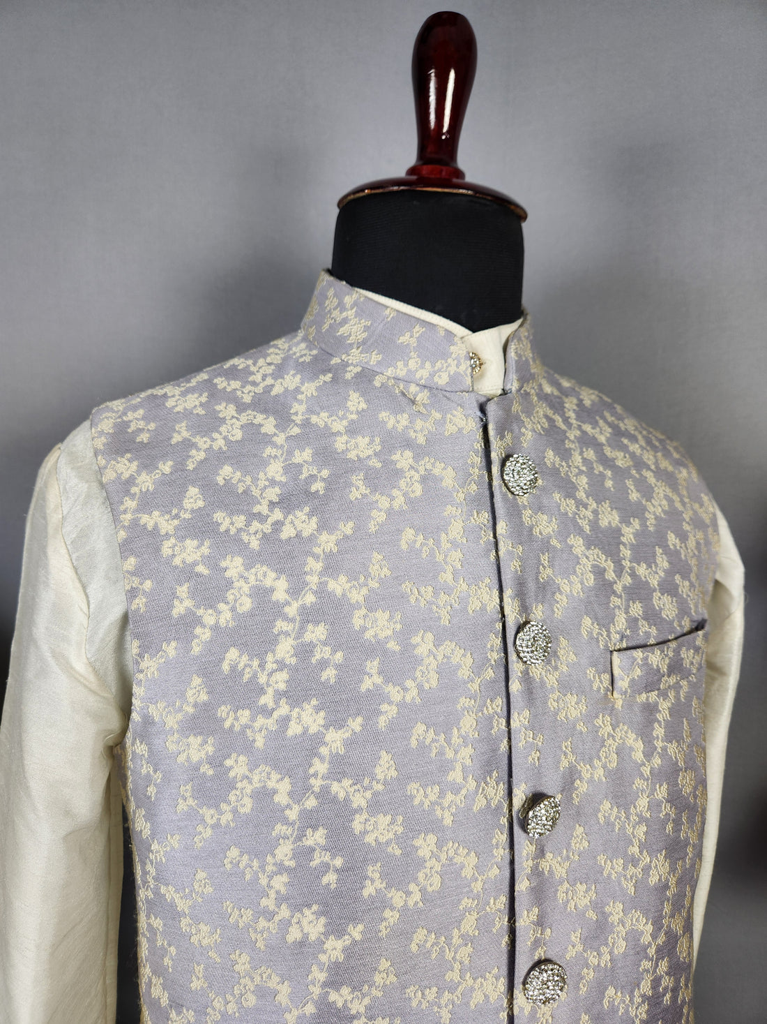 Cream Kurta Jacket Set for Wedding – Designer Indian Outfit
