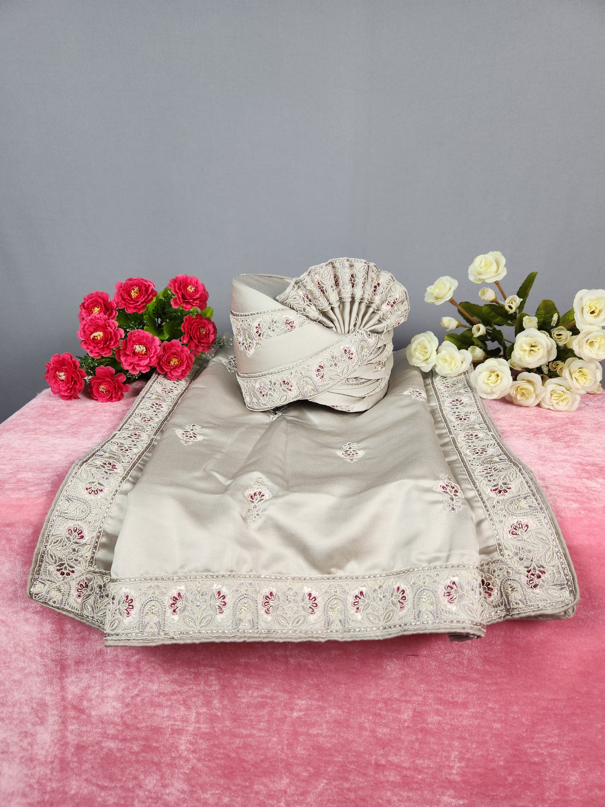 Lavender Groom Turban Shawl Set With Red Touch Up | Dupatta Safa Set For Men