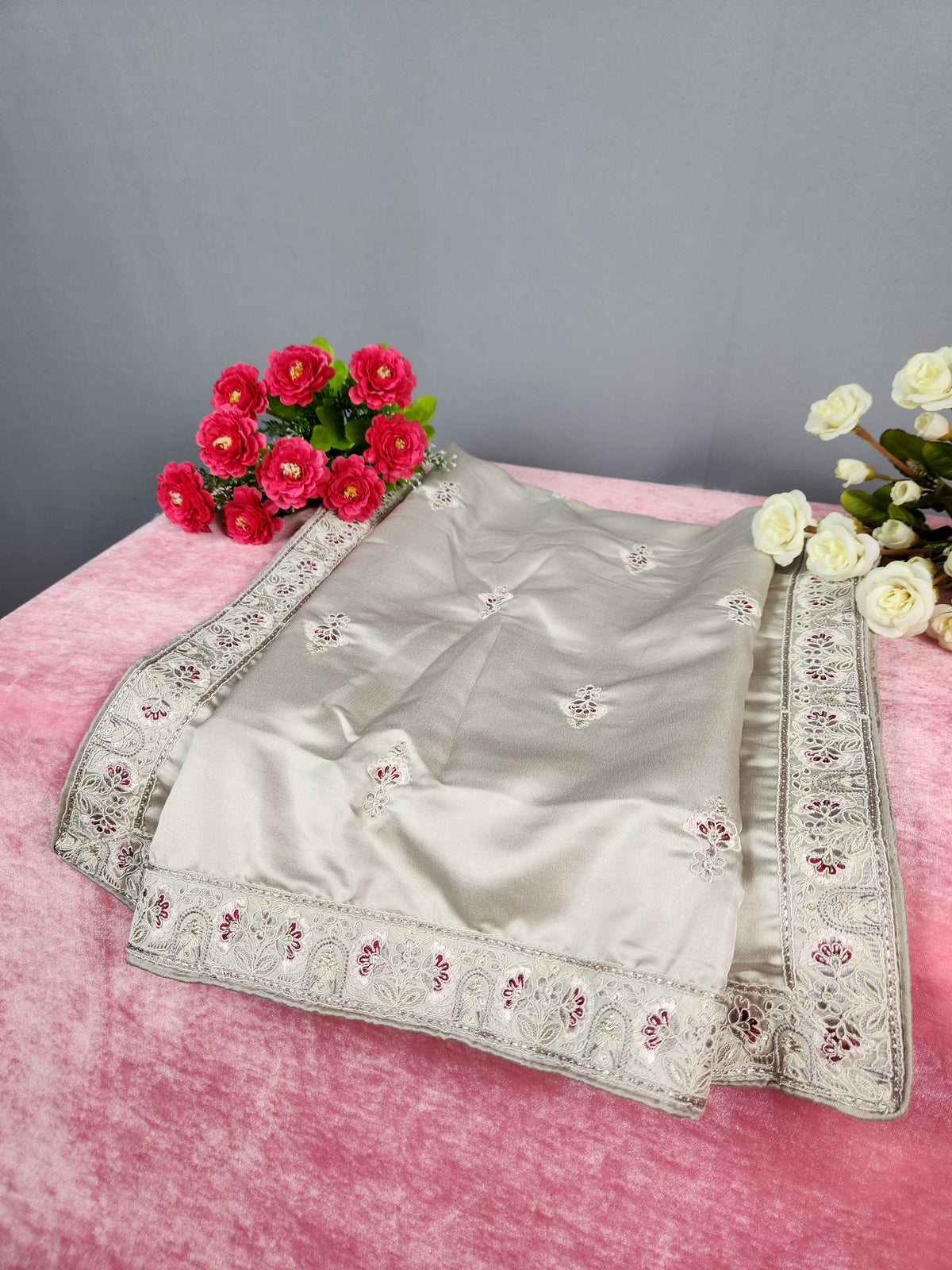 Lavender Groom Turban Shawl Set With Red Touch Up | Dupatta Safa Set For Men
