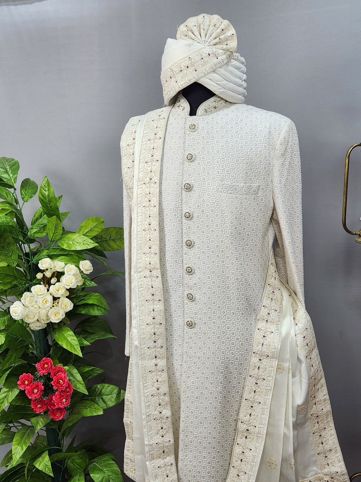 White Groom Turban Shawl With Red Touch Up | Dupatta Safa Set For Men