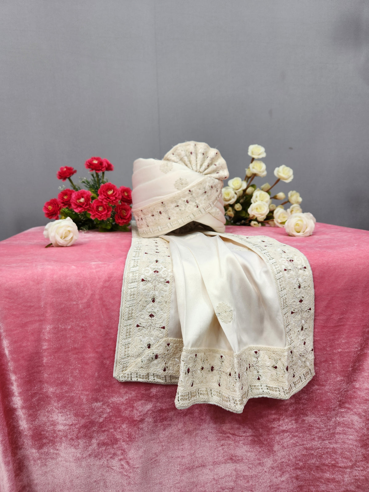 White Groom Turban Shawl With Red Touch Up | Dupatta Safa Set For Men