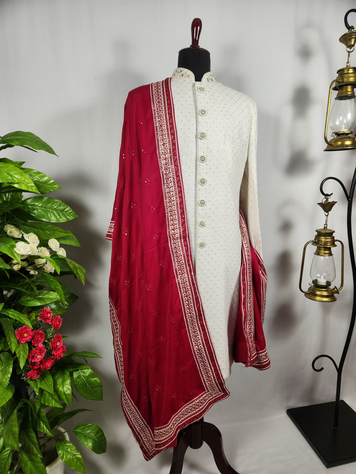Red Groom Shawl - Embroidered Sherwani Stole