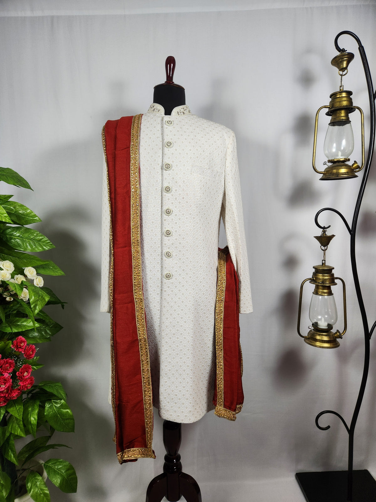 Red Groom Shawl - Embroidered Sherwani Stole