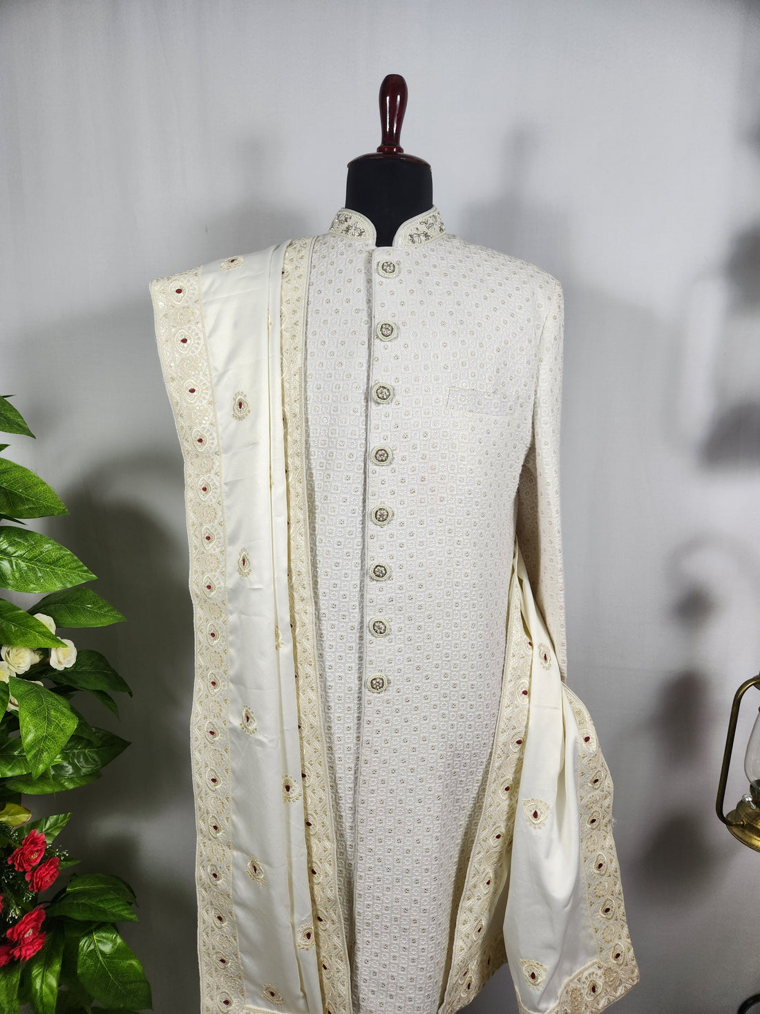 Off White Groom Shawl - Red Touch Up | Shawl For Men