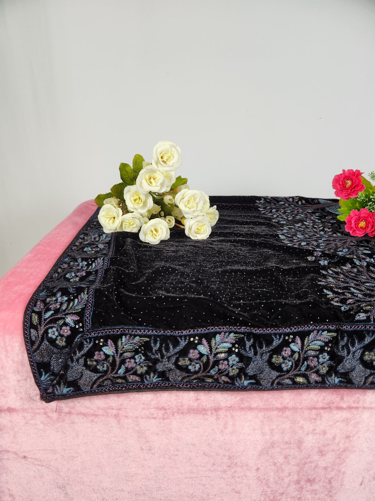 Black Groom Shawl - Scenery Embroidery | Stole For Men