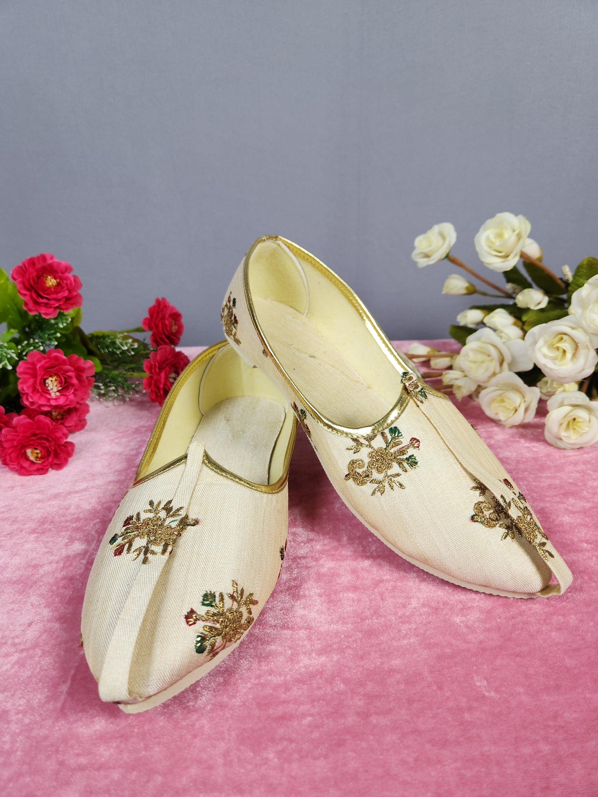 Beige Ethnic Shoes for Men – Designer Indian Jutti & Mojari for Wedding
