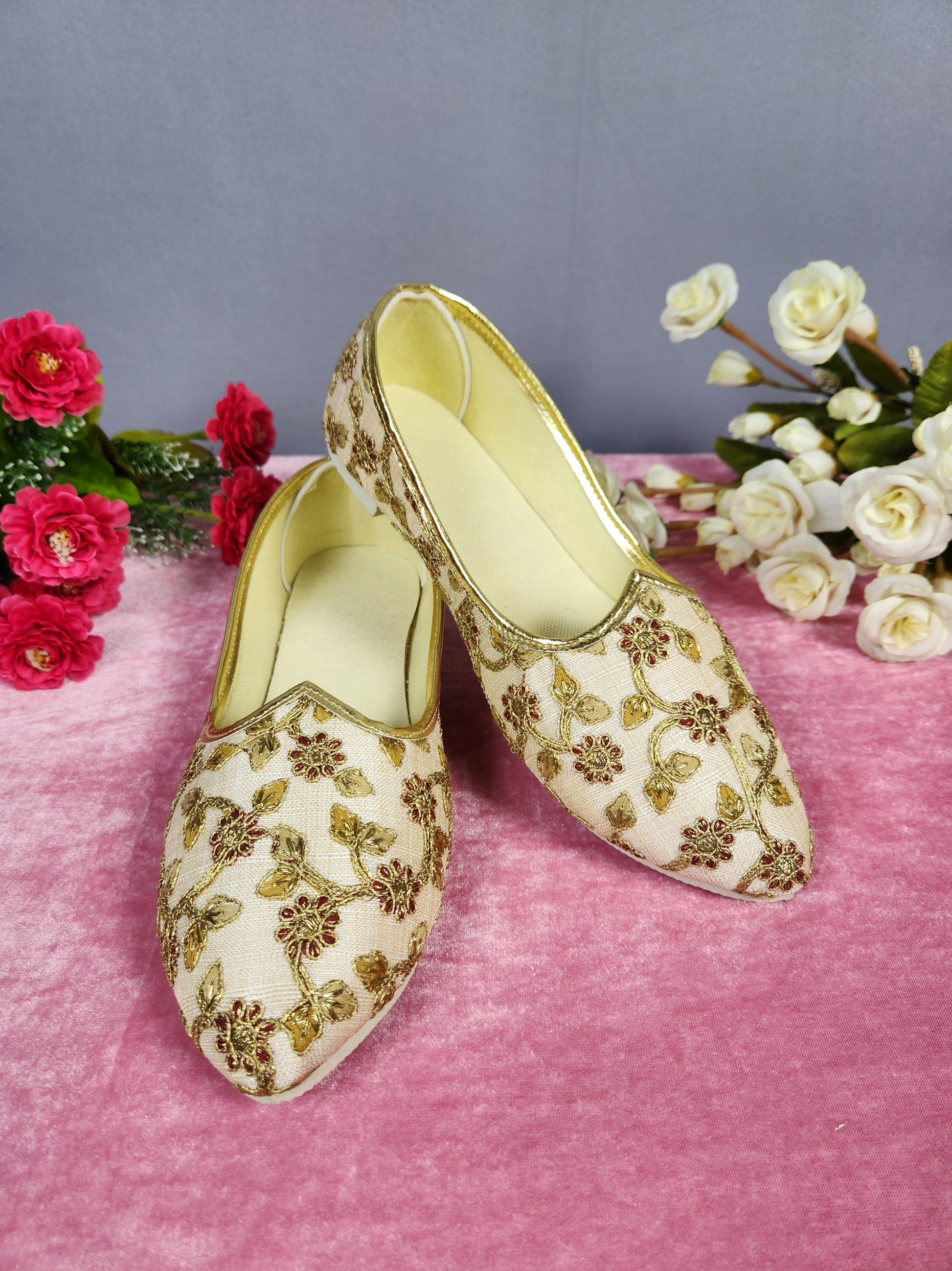 Beige Ethnic Shoes for Men – Designer Indian Jutti & Mojari for Wedding
