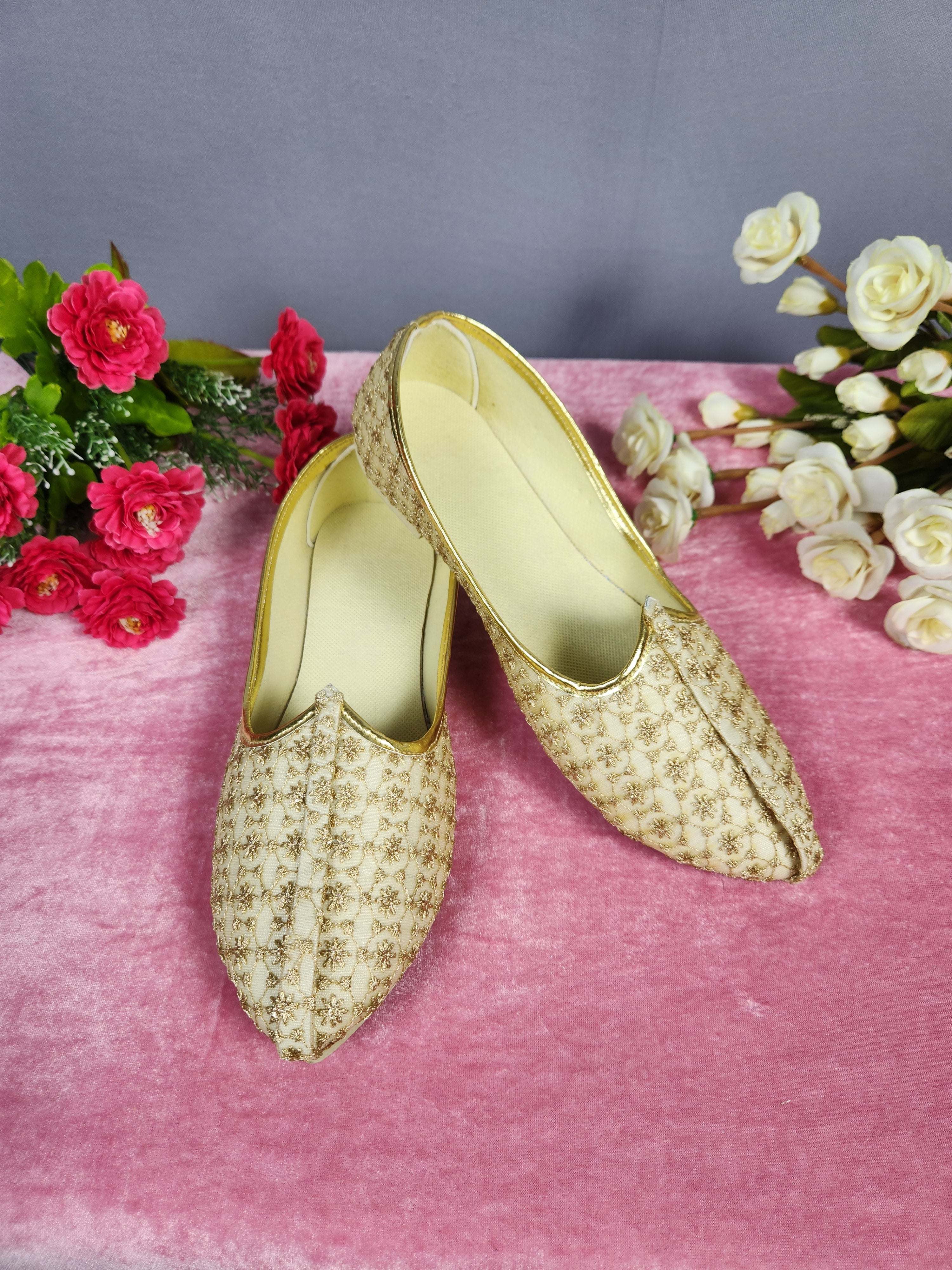 Beige Ethnic Shoes for Men – Designer Indian Jutti & Mojari for Wedding
