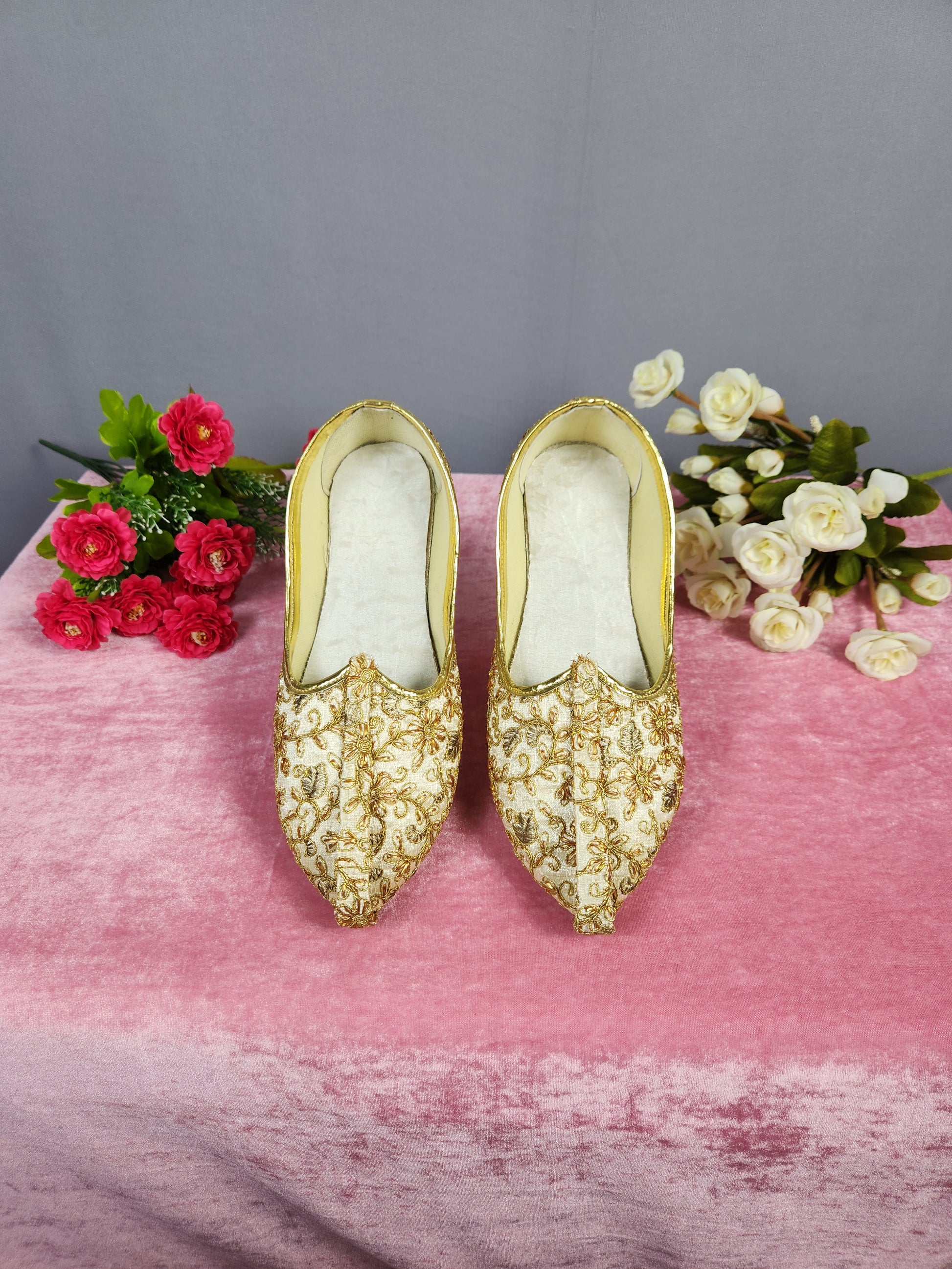 Beige Ethnic Shoes for Men – Designer Indian Jutti & Mojari for Wedding
