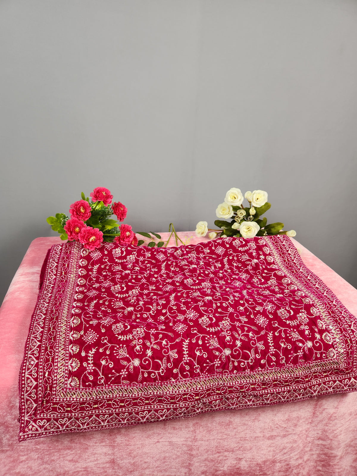 Majenta Groom Shawl - White Embroidery Sequin Majenta Stole