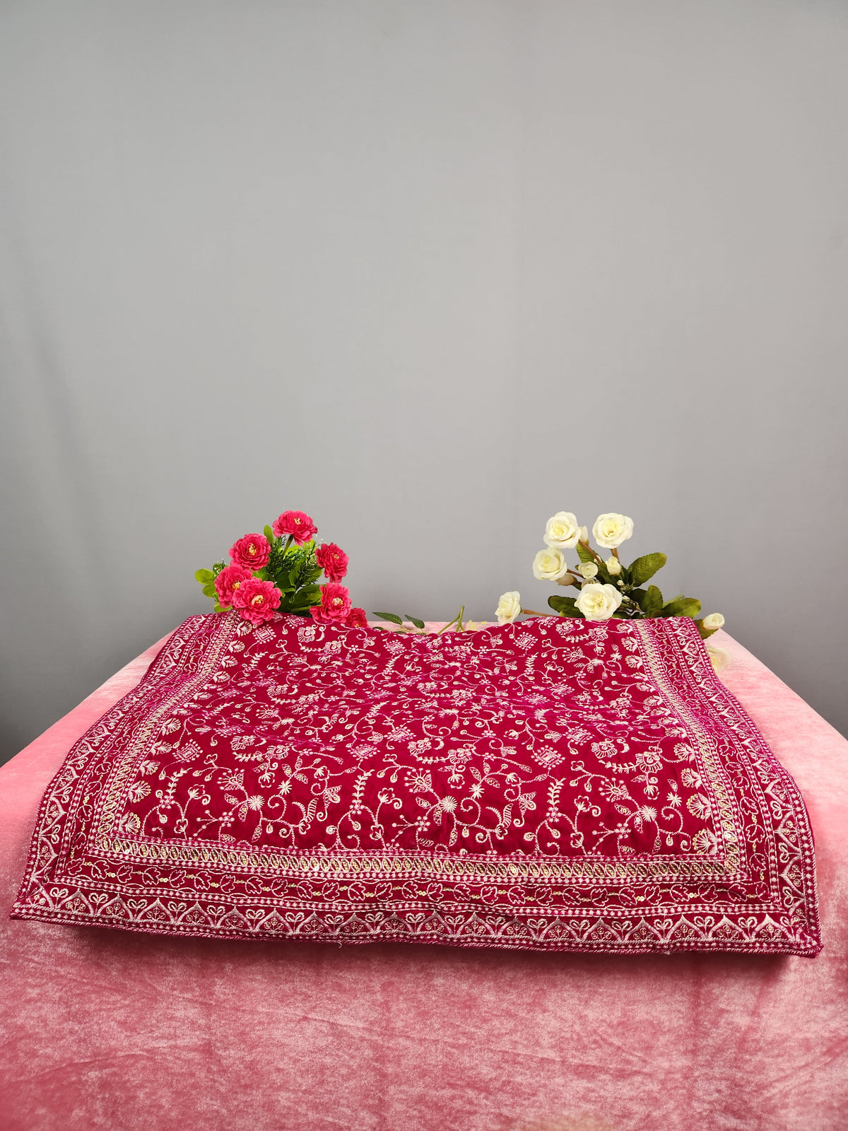 Majenta Groom Shawl - White Embroidery Sequin Majenta Stole