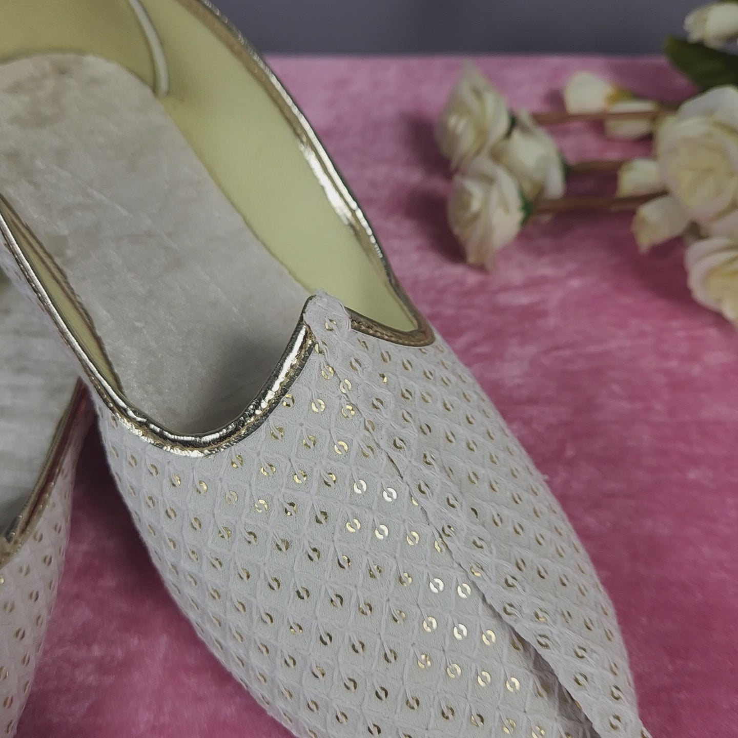 White Ethnic Shoes for Men – Designer Indian Jutti & Mojari for Wedding
