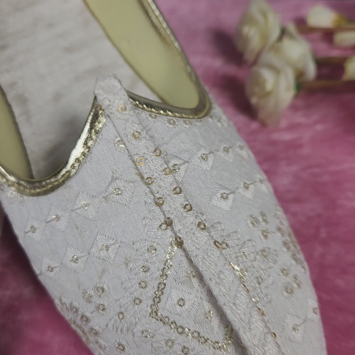 White Ethnic Shoes for Men – Designer Indian Jutti & Mojari for Wedding
