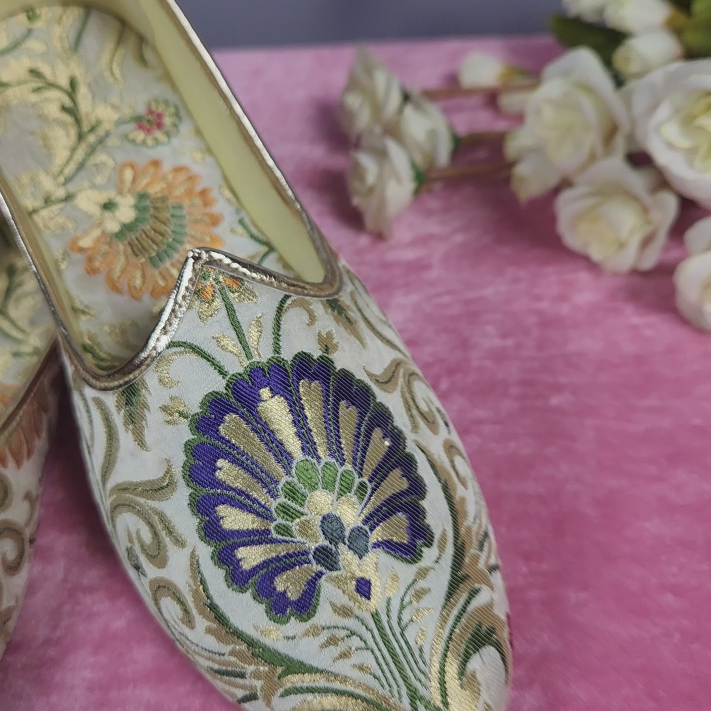 White Ethnic Shoes for Men – Designer Indian Jutti & Mojari for Wedding
