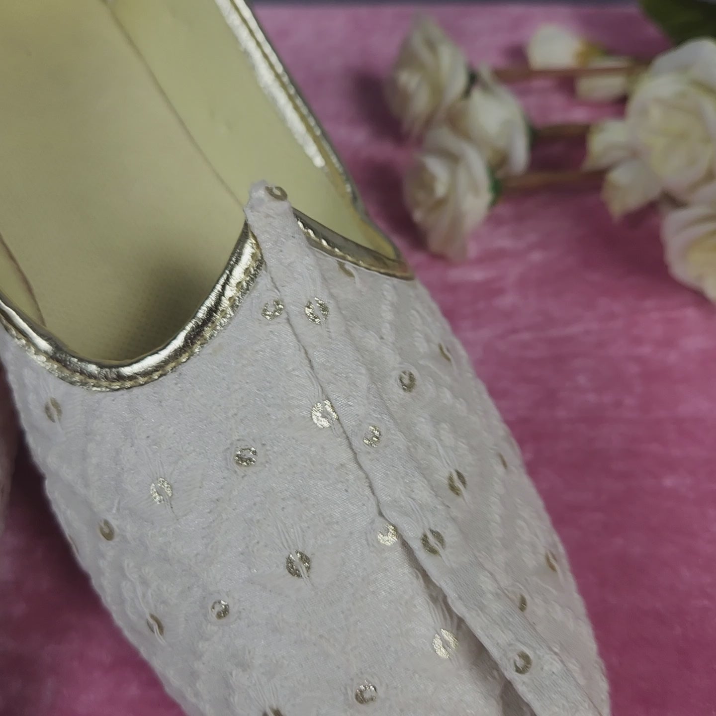 White Ethnic Shoes for Men – Designer Indian Jutti & Mojari for Wedding
